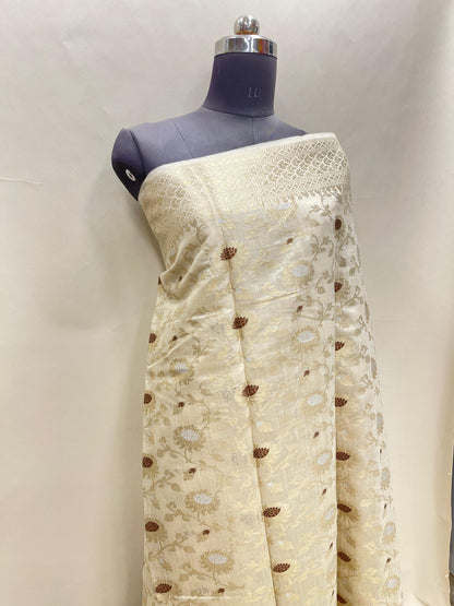 Faishana Pure Handloom White Munga Silk Floral Silver Minkari Zari Jaal with Off white Zig-Zag Pallu Zari Border with Off-white Blouse