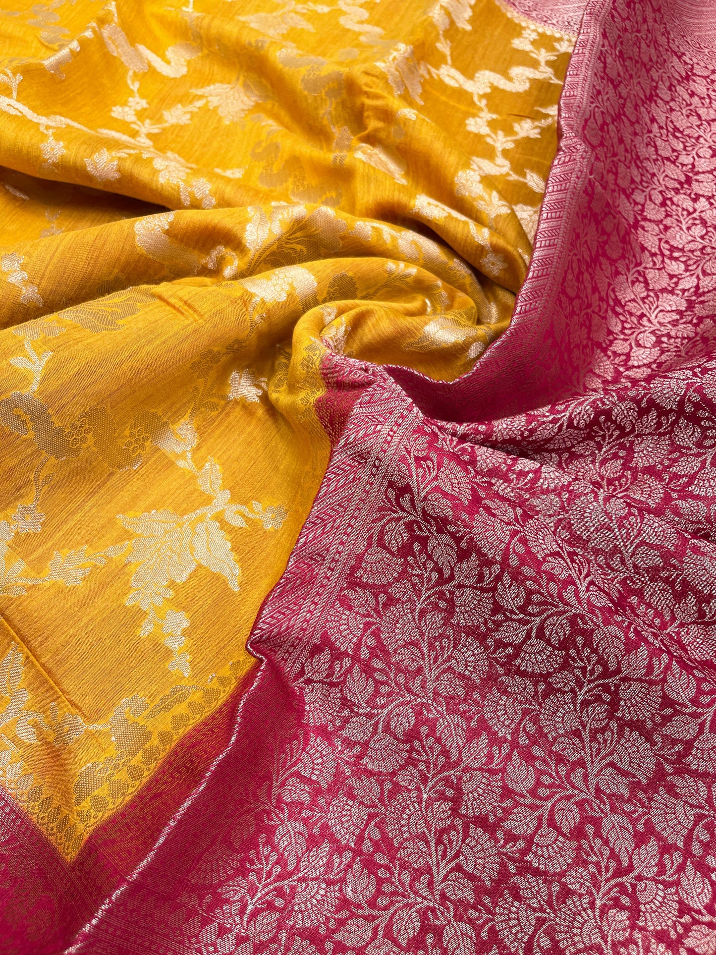 Faishana Pure Handloom Gold Munga Silk Floral Gold Zari Jaal with Contrast Pink Floral Jaal Pallu Skirt Dual Shade Zari Border with Pink Blouse