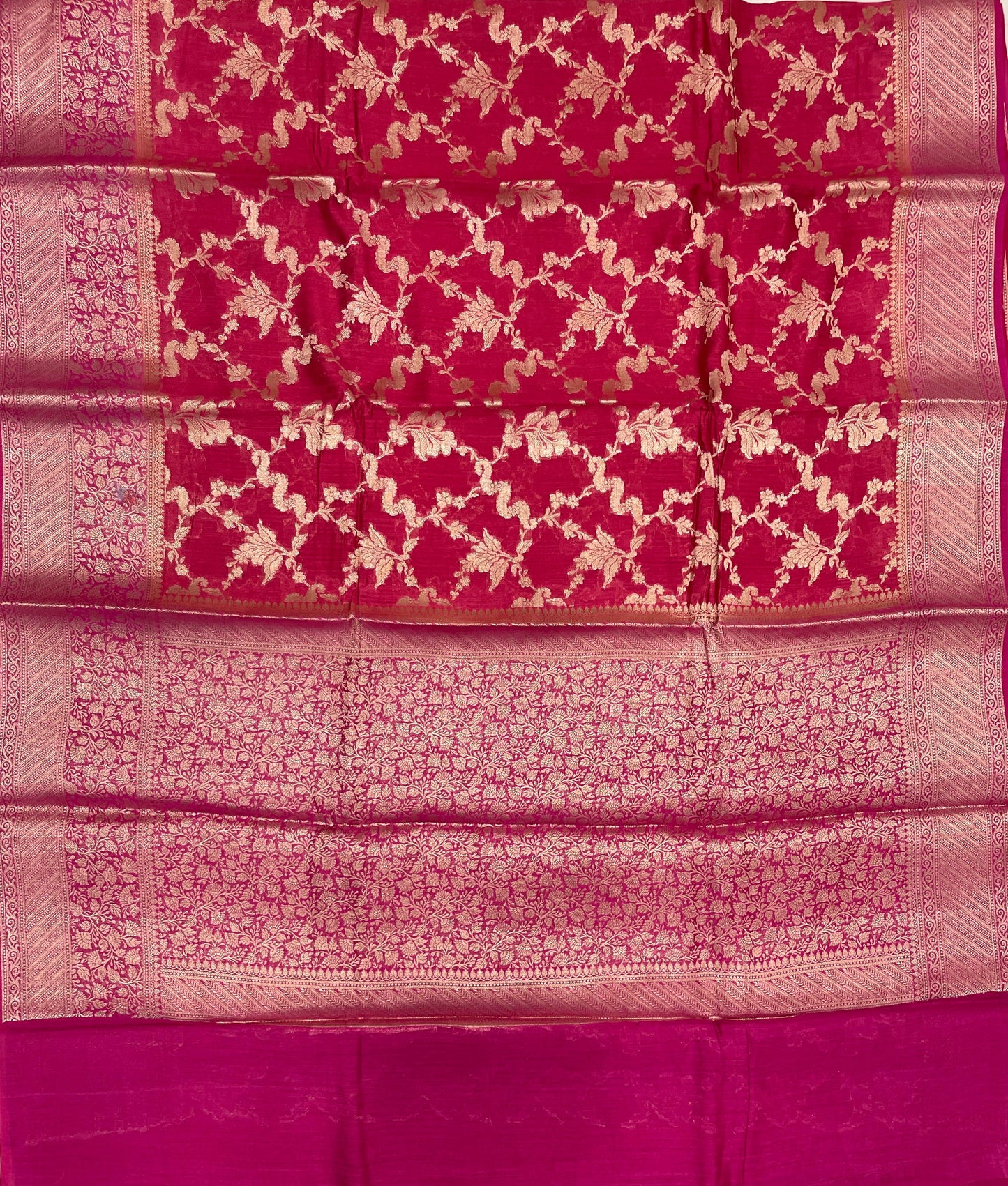 Faishana Pure Handloom Dark Pink Munga Silk Floral Gold Zari Jaal with Contrast Floral Jaal Skirt Dual Shade Zari Border with Magenta Blouse