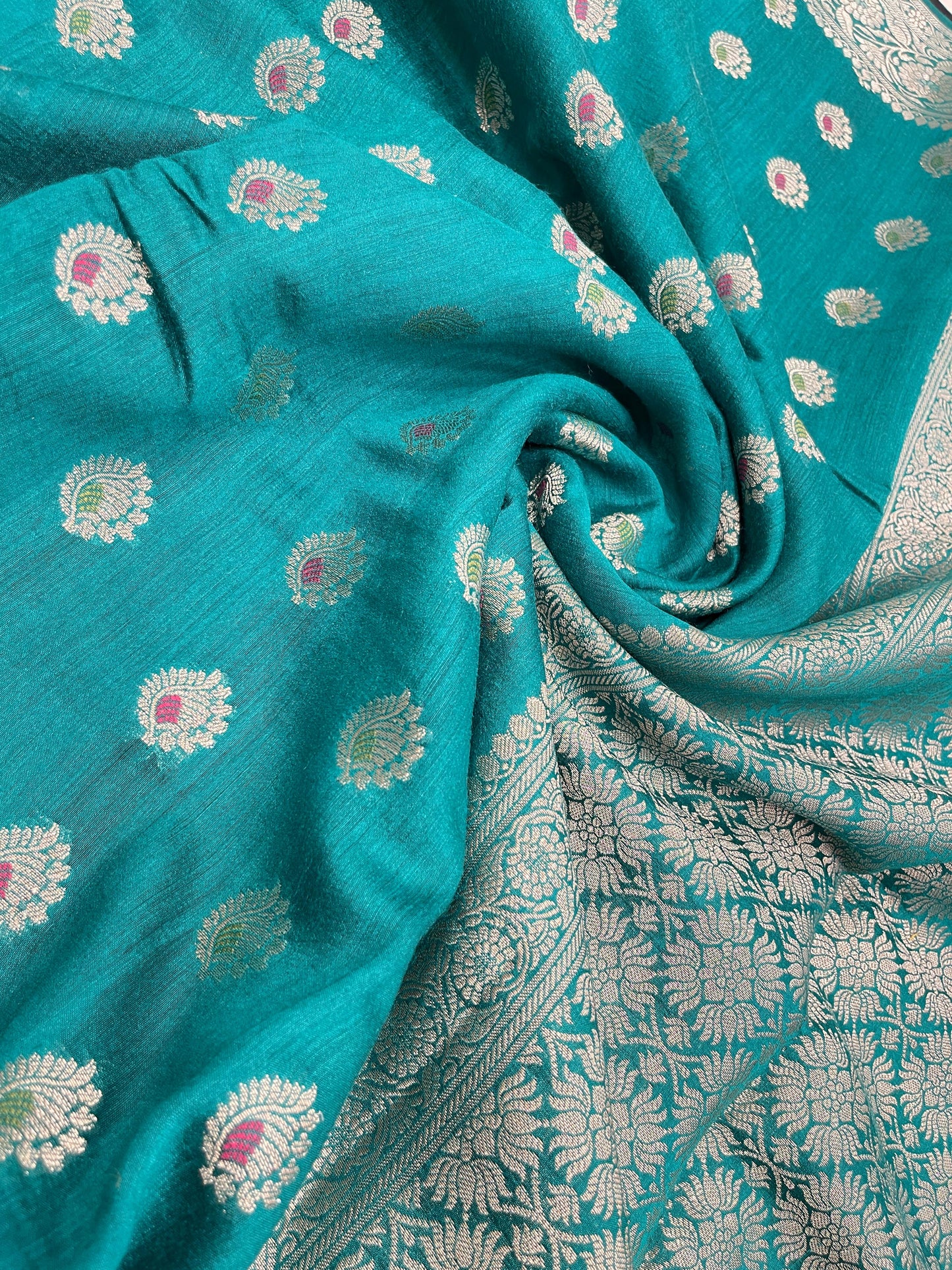 Faishana Pure Handloom Sea Green Munga Silk Floral Gold Mina Zari Booti with Banarasi Floral Jaal Pallu Zari Border with Sea Green Blouse