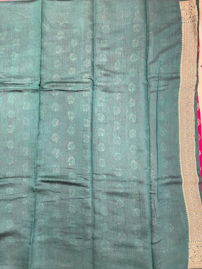 Faishana Pure Handloom Magenta Munga Silk Floral Gold Mina Zari Booti with Banarasi Floral Jaal Pallu Zari Border and Magenta Blouse