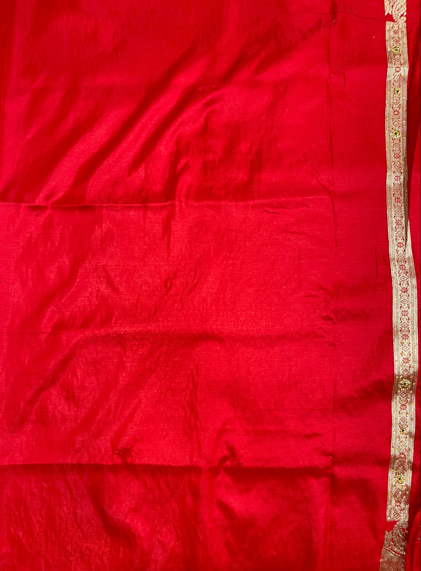 Faishana Presents Red Satin Silk Diagonal Zari Stripe Zari Jaal Heavy Stone Work Banarasi Saree with Red Pallu and Red Blouse