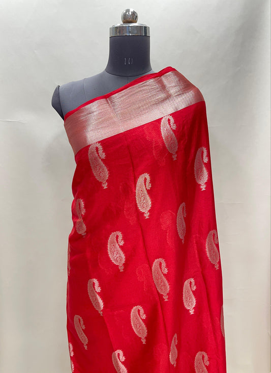 Faishana Presents Red Warm Silk Carry Boota Thos Border Banarasi Saree with Plain Blouse.