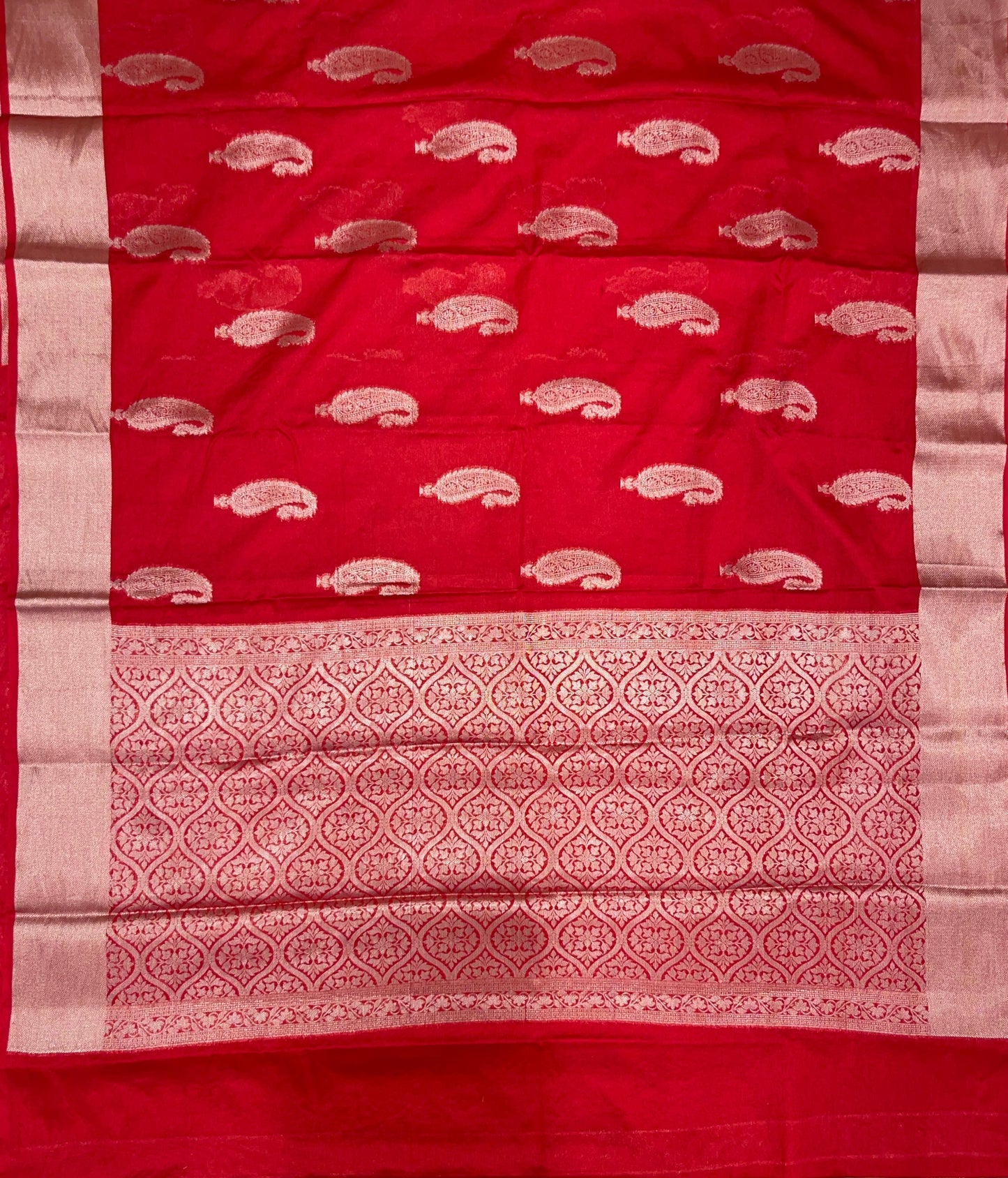 Faishana Presents Red Warm Silk Carry Boota Thos Border Banarasi Saree with Plain Blouse