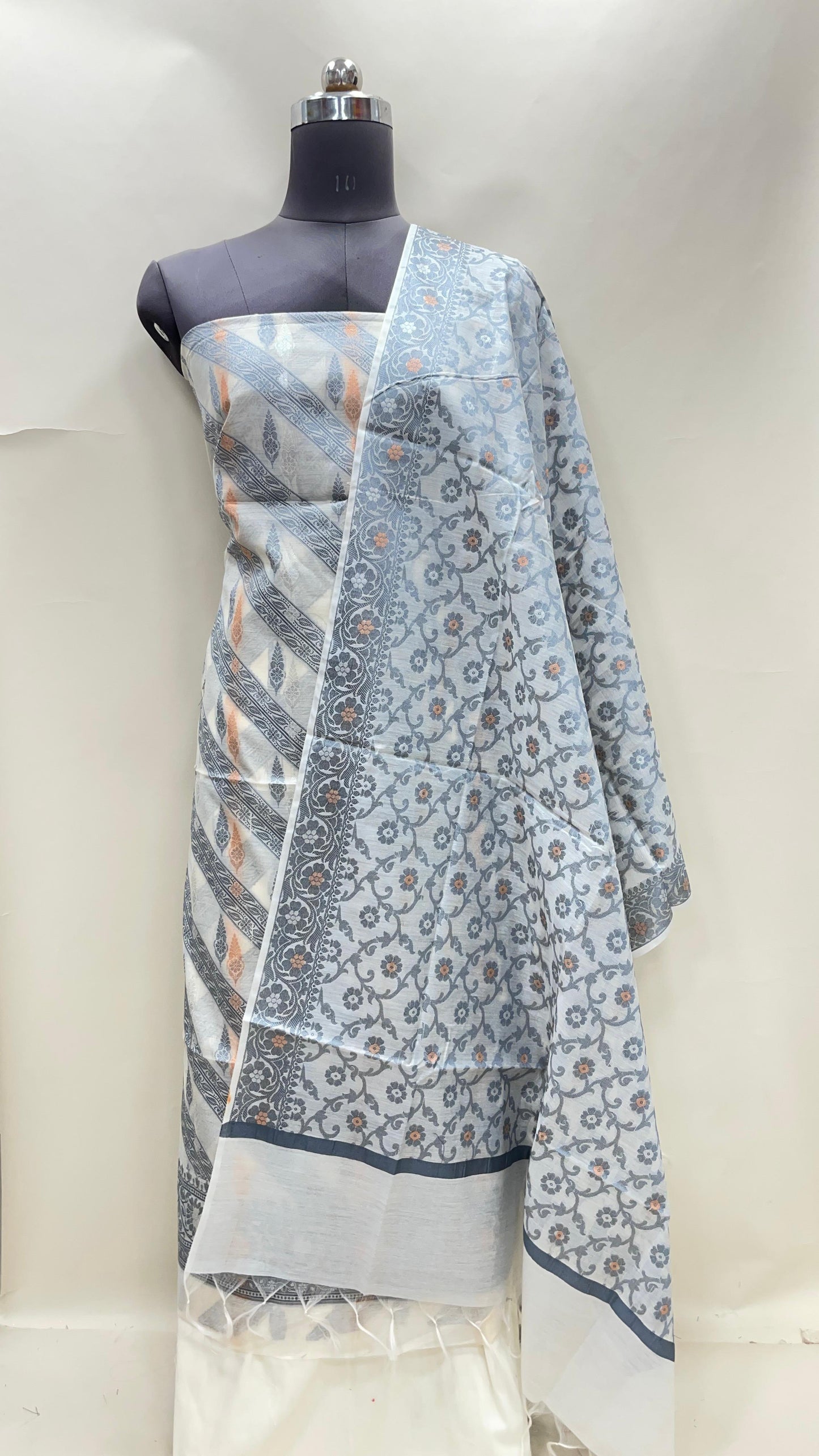 Ivory white cotton suit with diagonal resham stripes and tilfi jaal dupatta. SHL_18