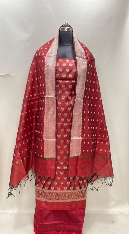 Red cotton suit set featuring floral resham mina bootis and matching dupatta. SHL_27
