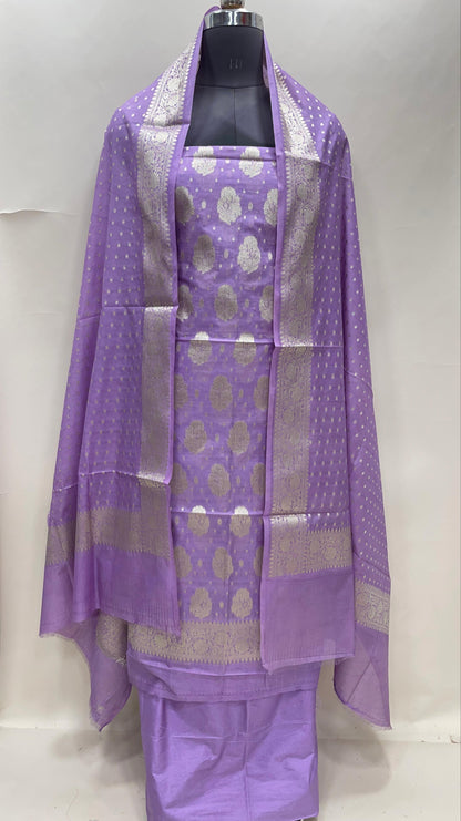 Light purple semi-georgette suit set with floral silver zari bootis and matching dupatta. SHL_42