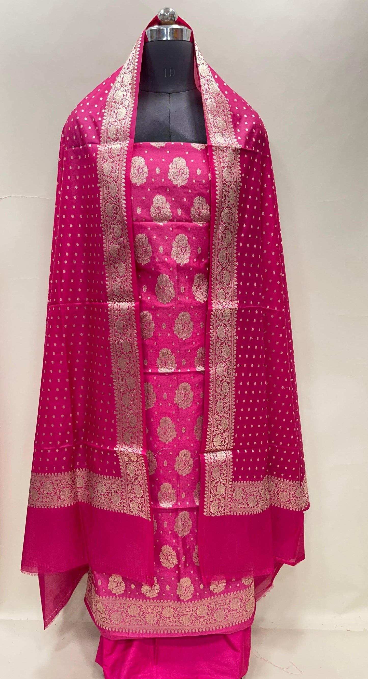 Pink semi-georgette suit set featuring floral silver zari bootis and matching dupatta. SHL_41