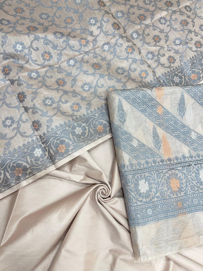 Light mauve cotton suit featuring diagonal resham stripes and tilfi jaal dupatta. SHL_19