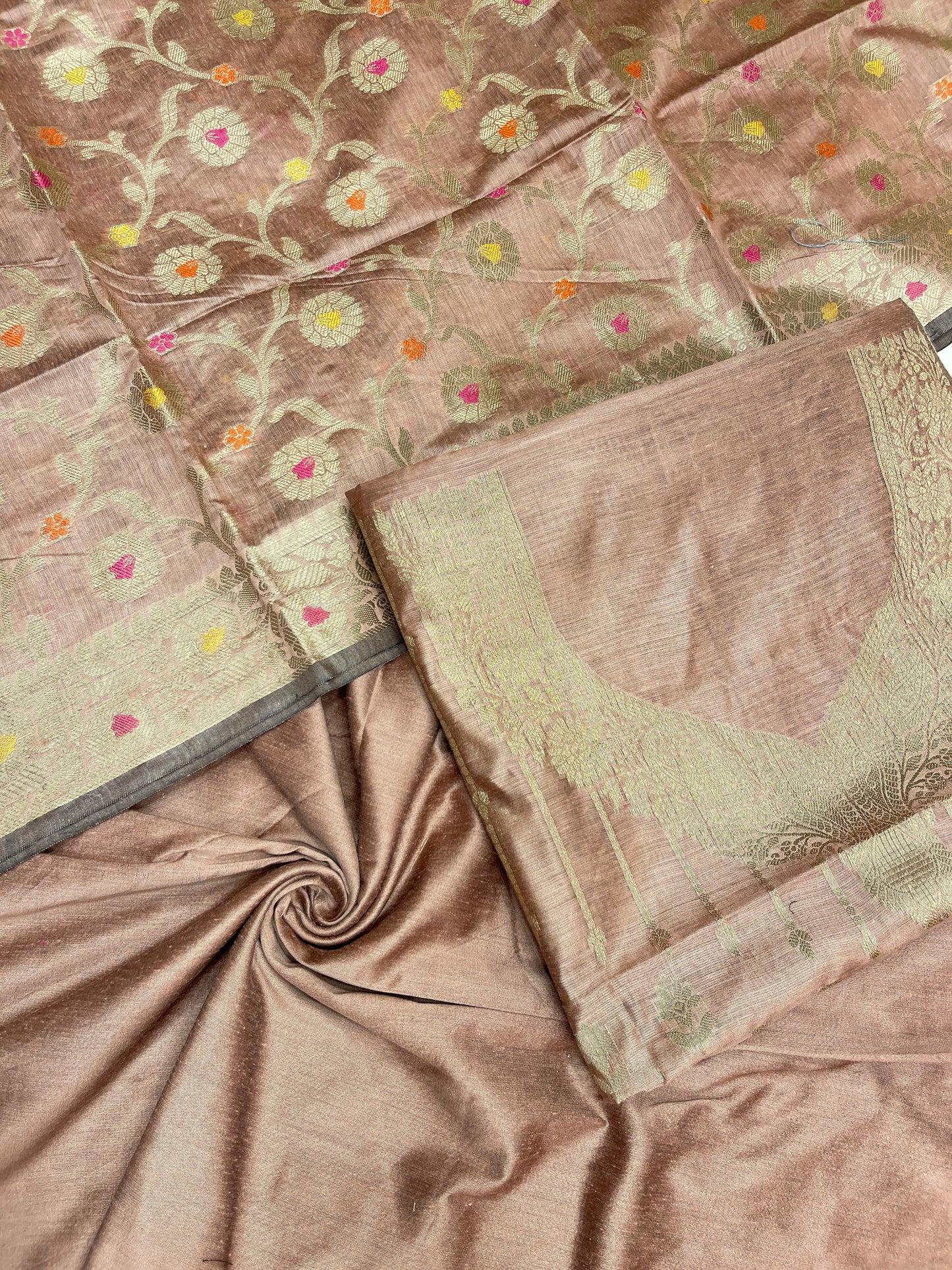 Peach cotton suit set with necklace floral stripes and matching jaal dupatta. SHL_35