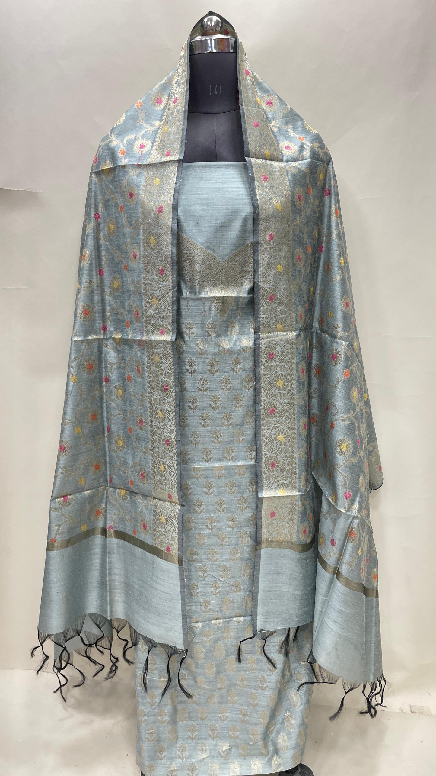 Grey cotton suit set featuring necklace floral stripes and matching jaal dupatta. SHL_36