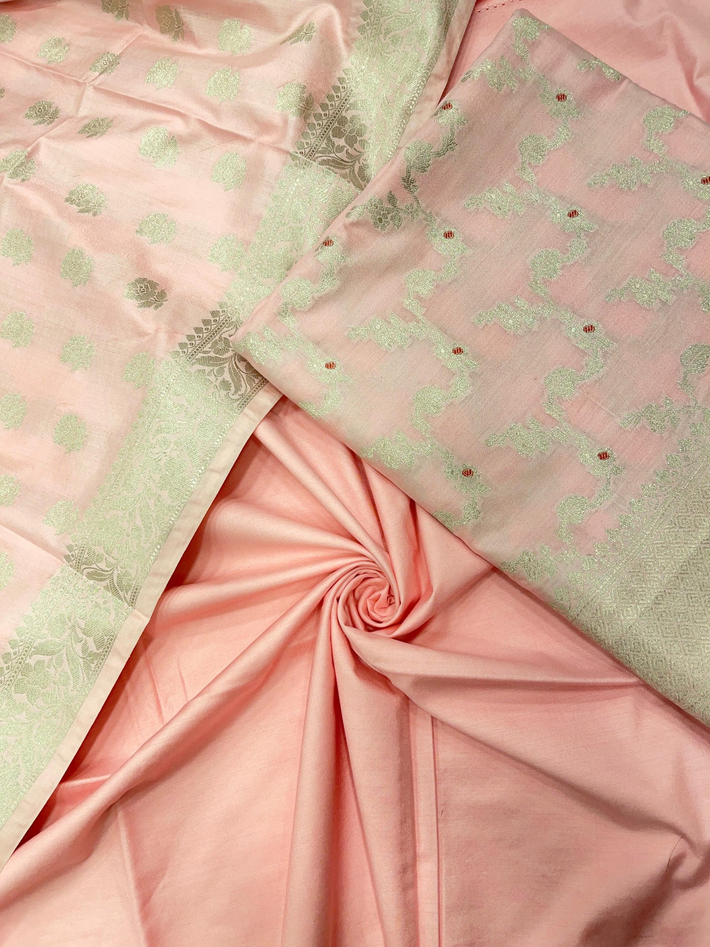 Peach katan chiniya silk suit set with floral silver zari mina jaal dupatta. SHL_45