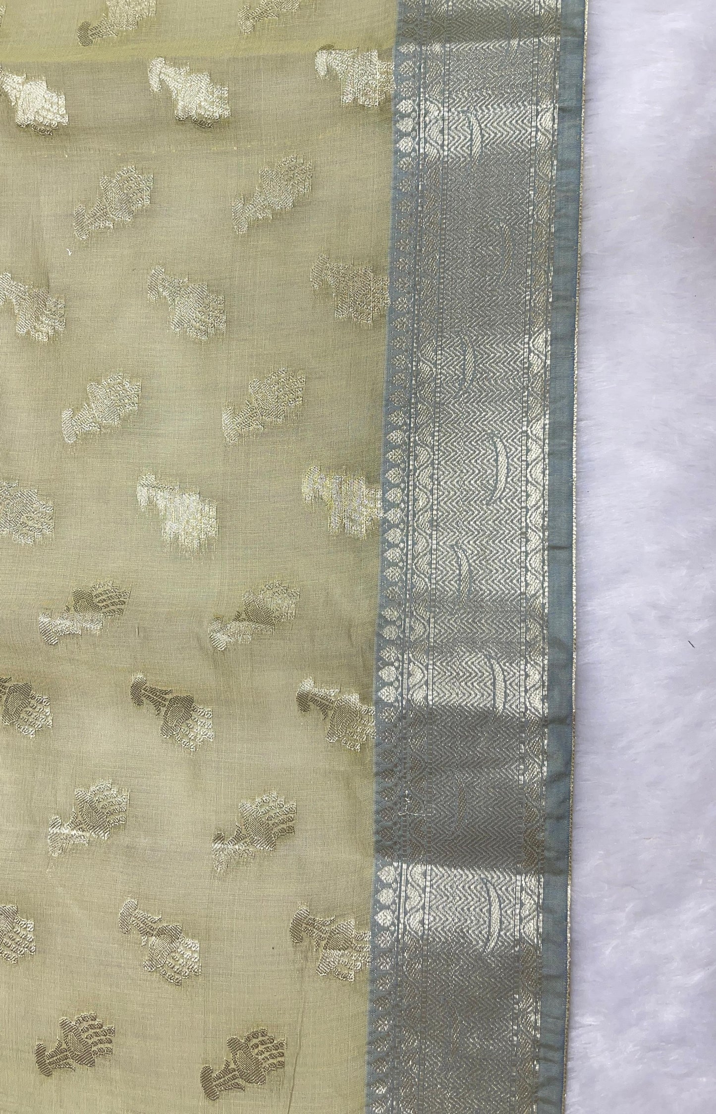Mehndi Green Cotton Floral Water Zari Booti Banarasi Saree JVC_13