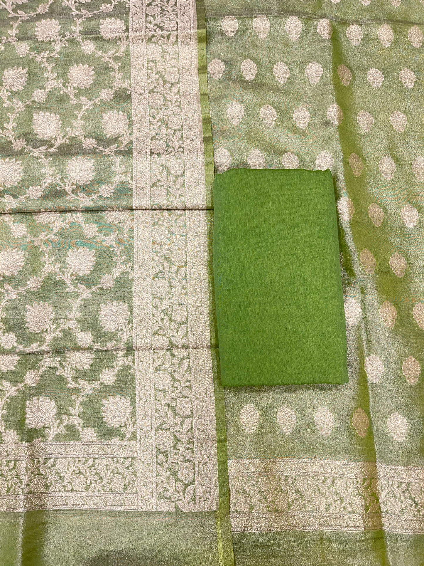Puresilk Handloom Green Tissue Silk Banarasi 3 pcs Suit Set RHN_TSU11