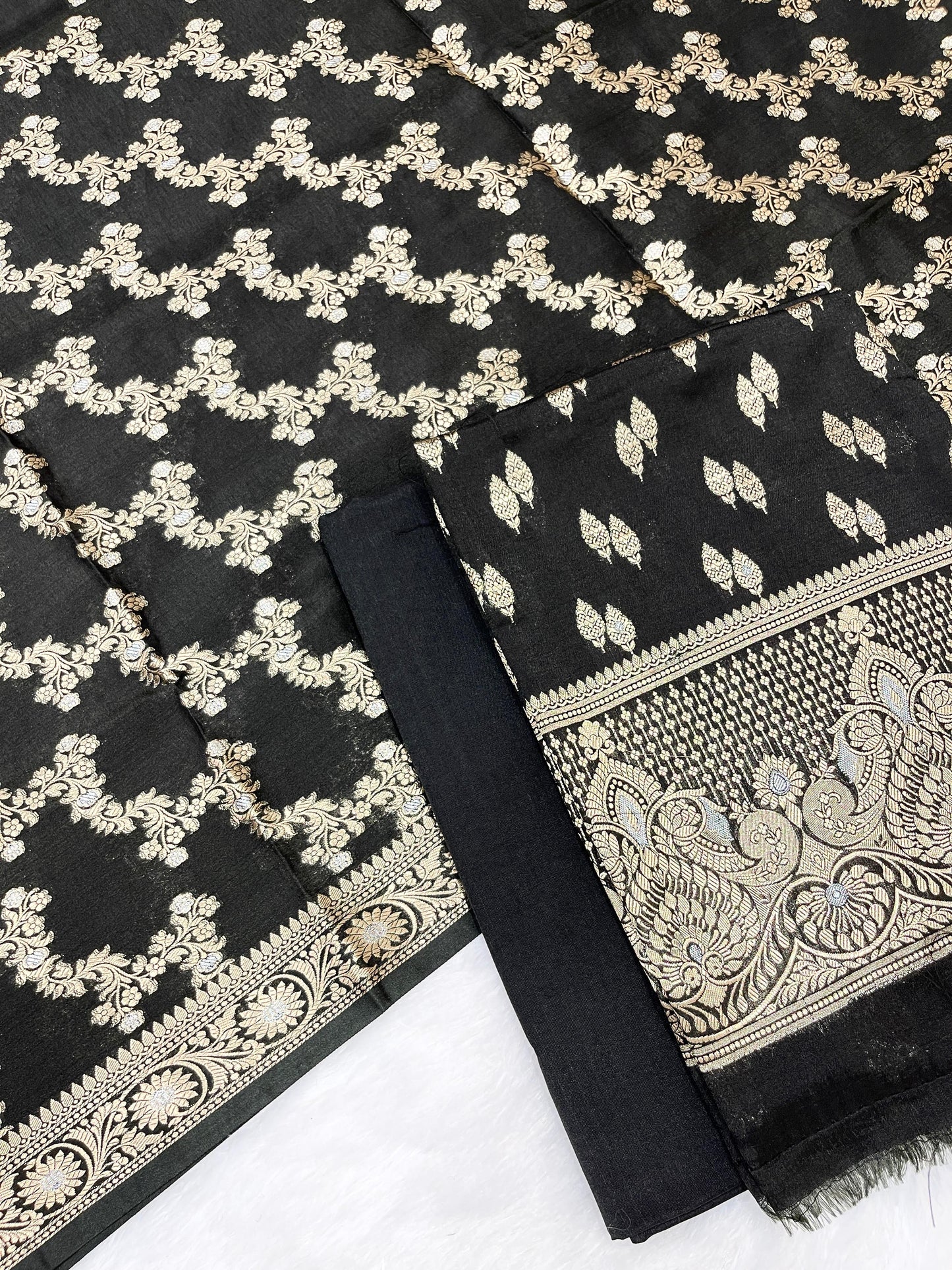 Puresilk Handloom Black Viscose Silk Banarasi 3 pcs Suit Set RHN_VS4