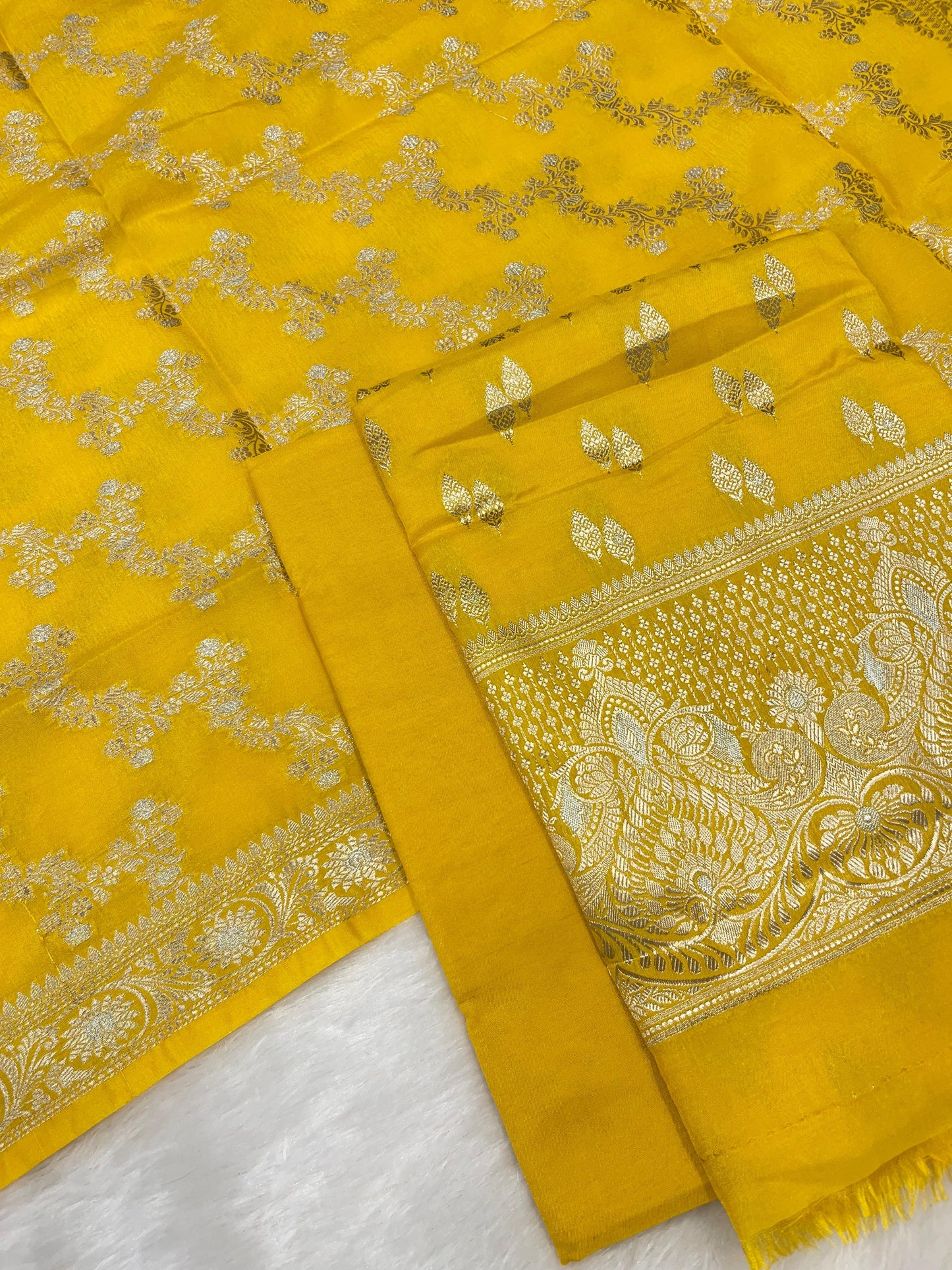 Puresilk Handloom Yellow Viscose Silk Banarasi 3 pcs Suit Set RHN_VS3