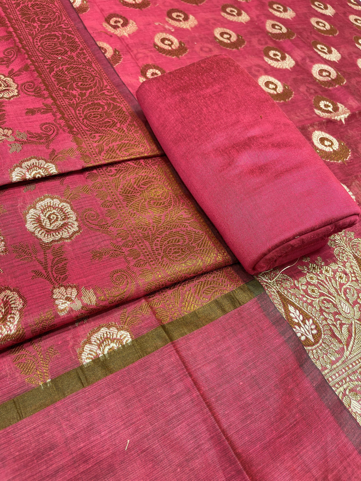 Magenta cotton suit featuring floral zari resham mina bootis and jaal dupatta. SHL_15