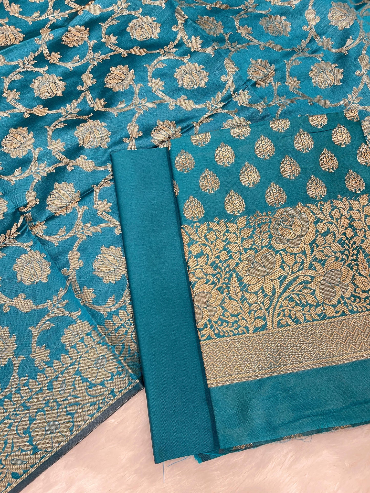 Dark seagreen art silk suit set with floral zari bootas and matching dupatta. SHL_68