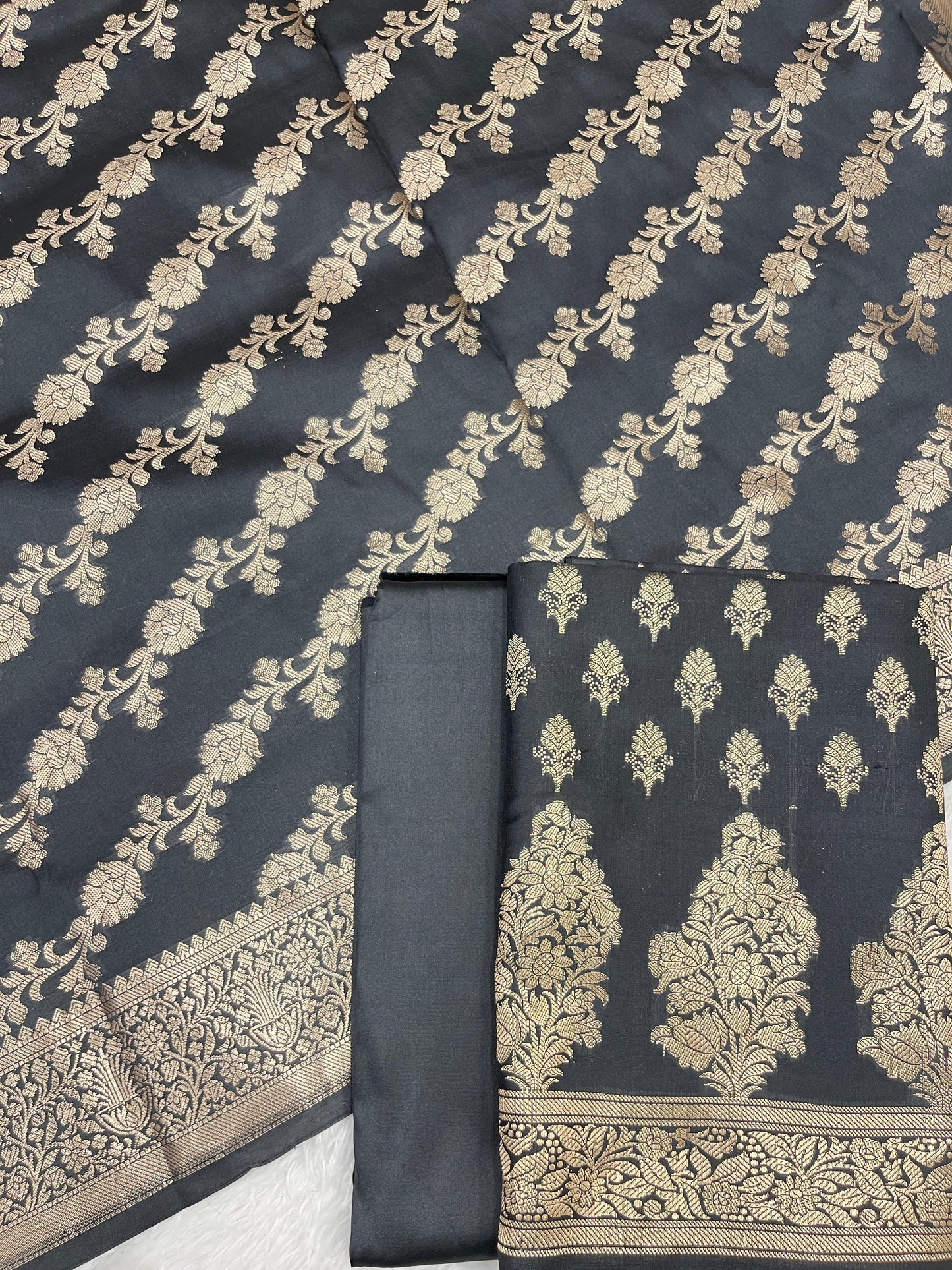 Black Katan Silk Zari Border Banarasi 3 pcs Suit Set 800JD_KB3