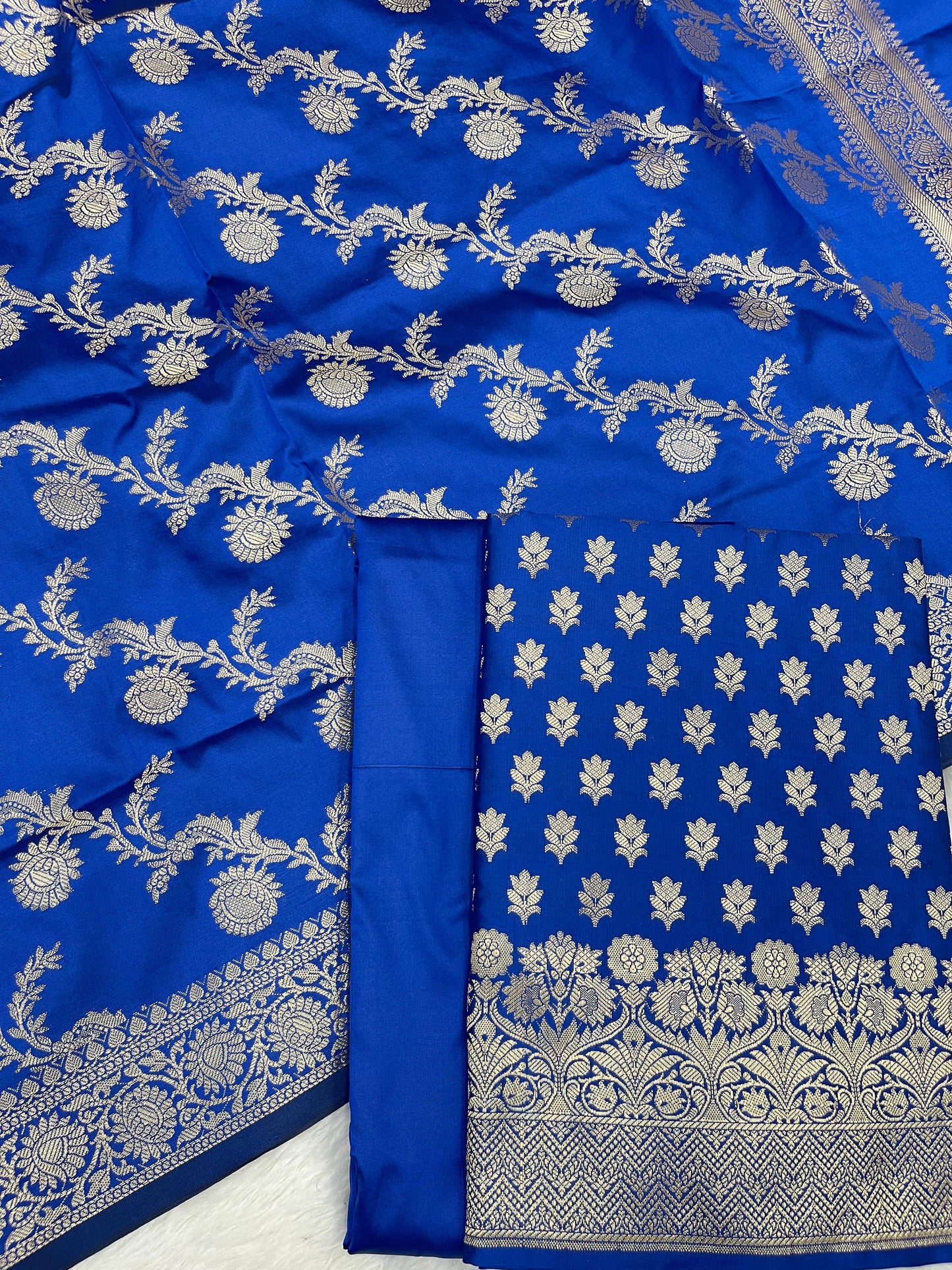 Blue Katan Silk Daaman Border Banarasi 3 pcs Suit Set 850JD_KBR2