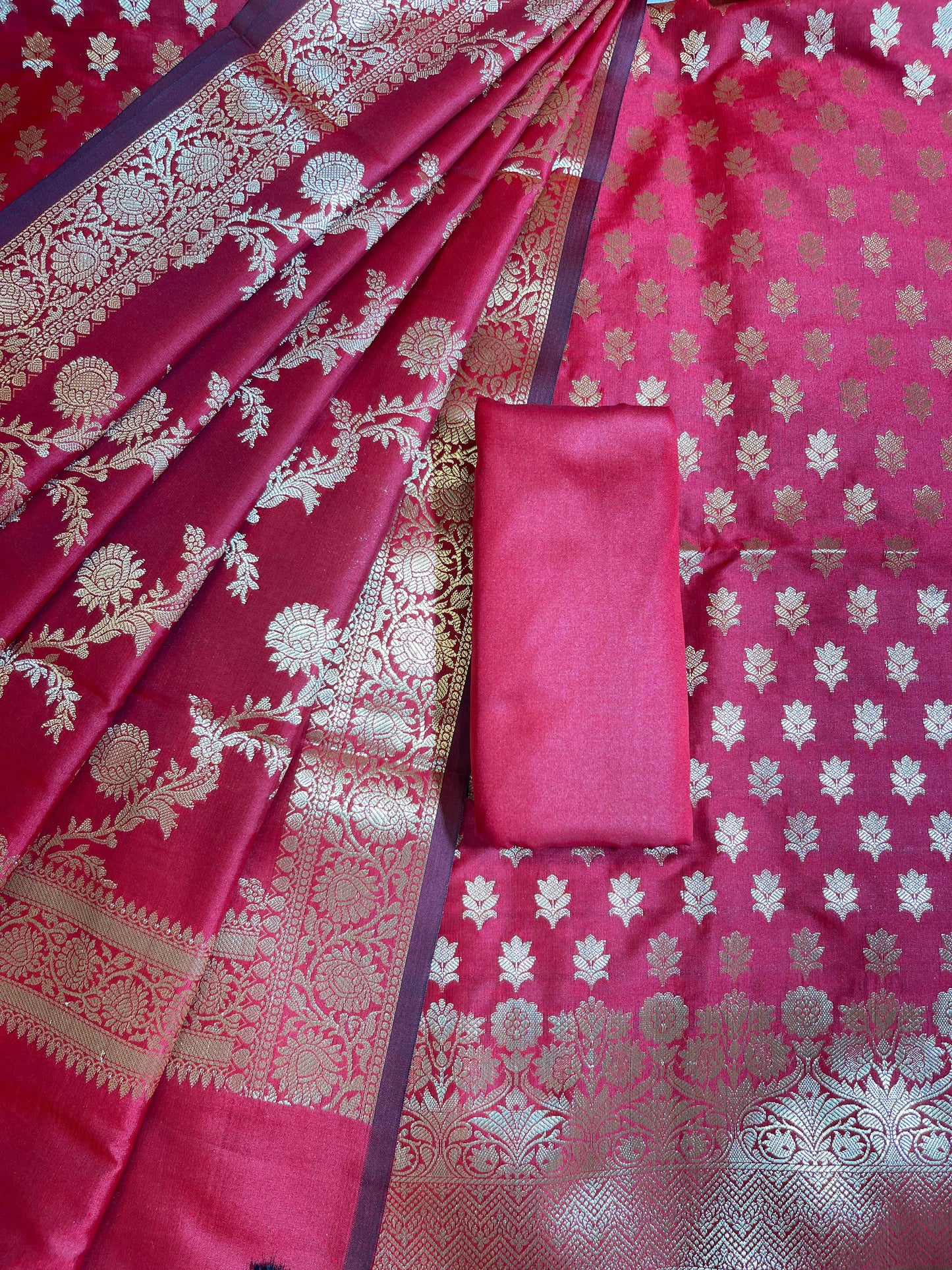 Red Semi Katan Silk Banarasi 3 pcs Suit Set 750SHL_SK9