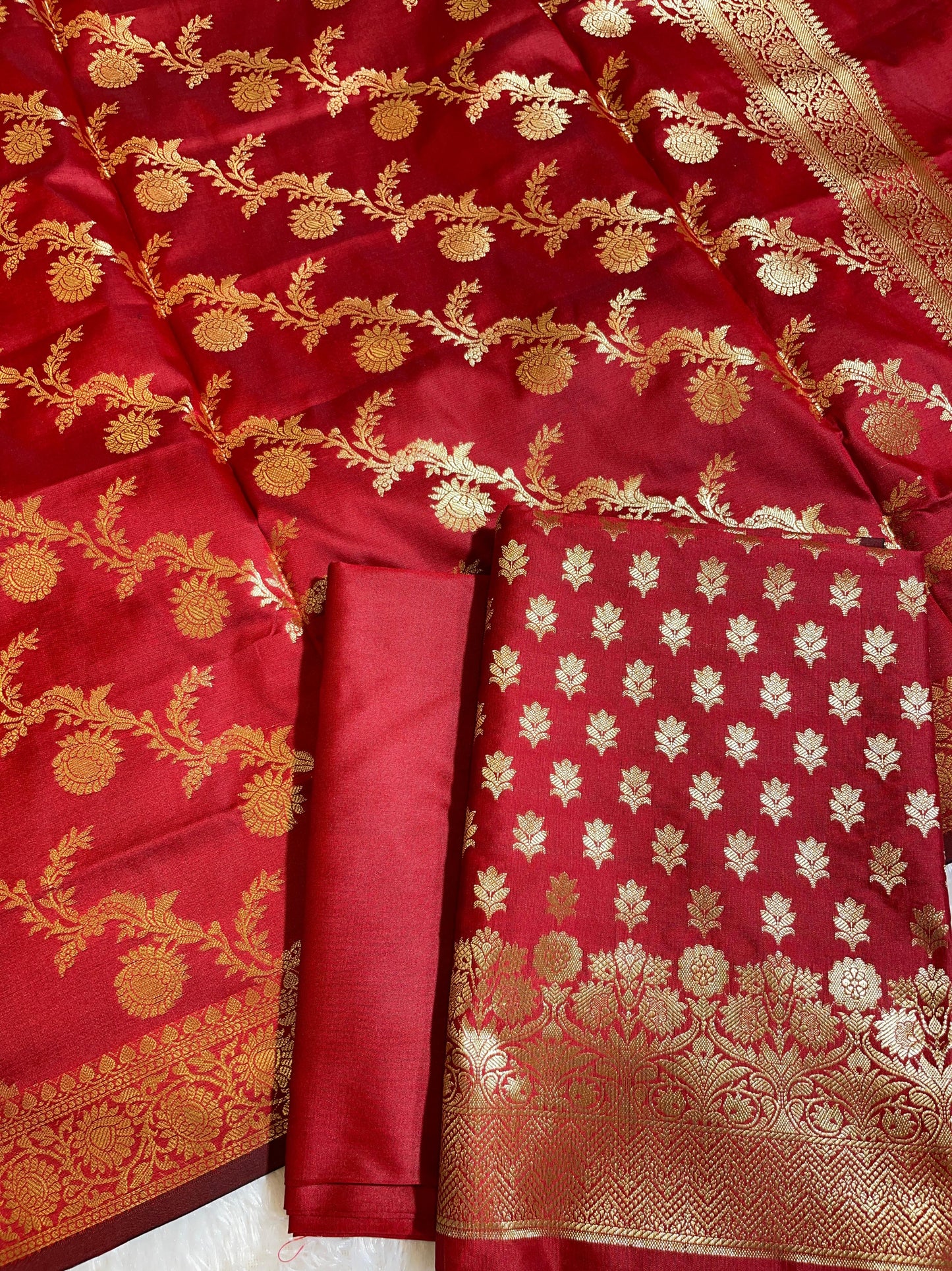 Red Semi Katan Silk Banarasi 3 pcs Suit Set 750SHL_SK9