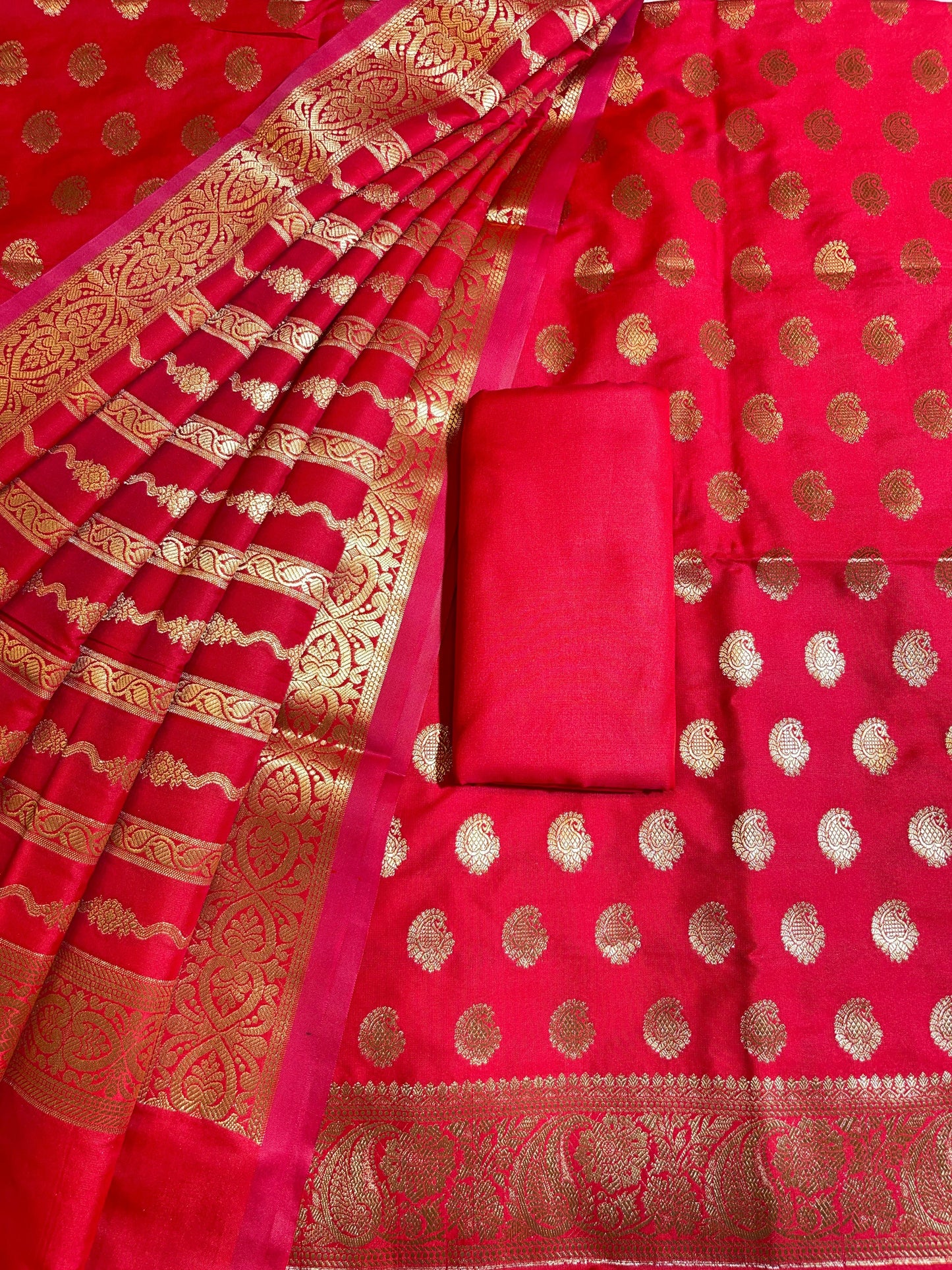 Red Semi Katan Silk Banarasi 3 pcs Suit Set 750SHL_SK18
