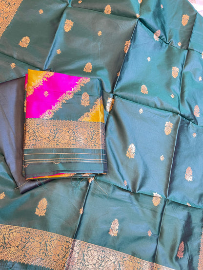 Rangkaat Art Silk Banarasi 3 pcs Suit Set  with Contrast Green Dupatta 650SKL_RNG4