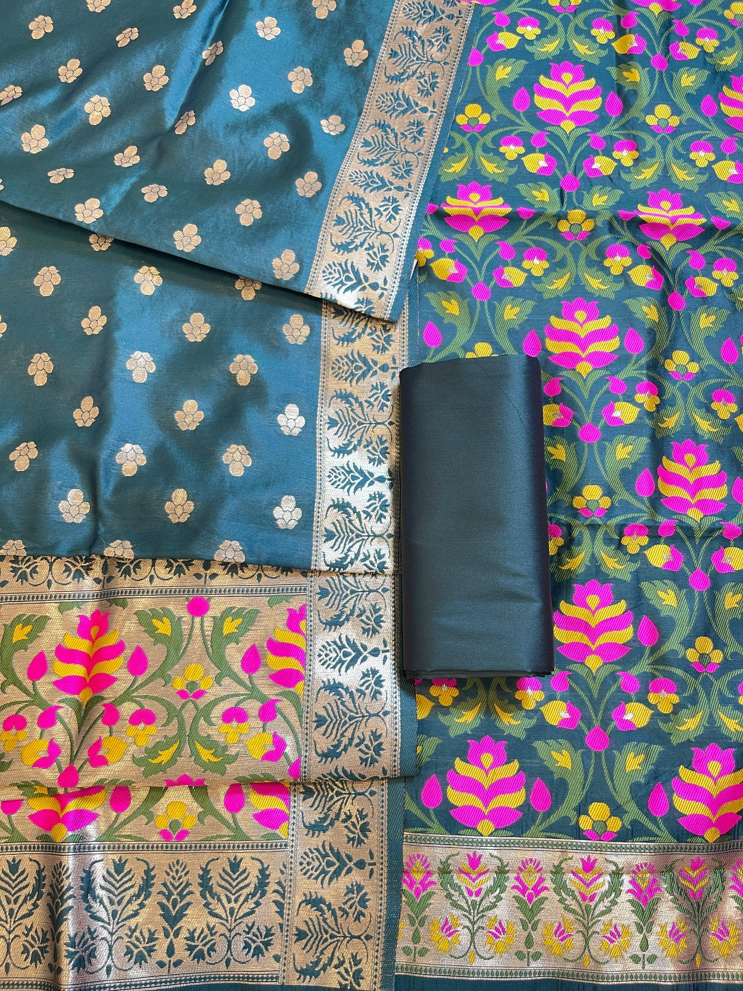 Dark Green Jamdani Weave Cotton Banarasi 3 pcs Suit Set 600SKL_JM13