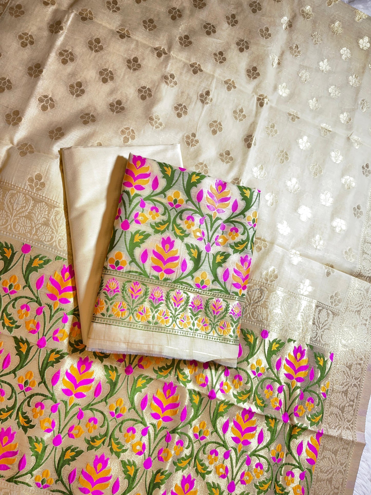 Cream Jamdani Weave Cotton Banarasi 3 pcs Suit Set 600SKL_JM10