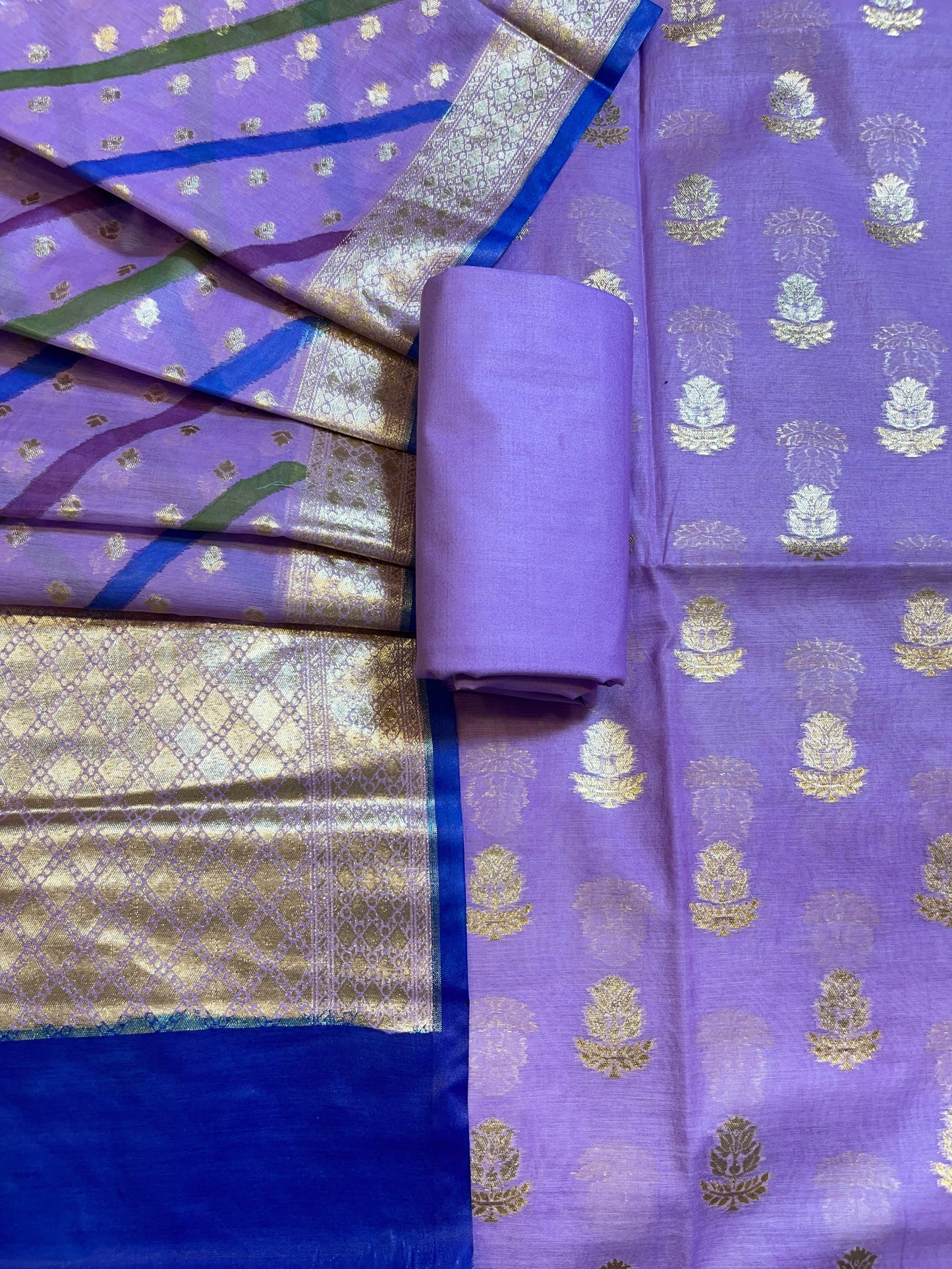 Light Purple Pure Mercerised Silk Banarasi 3 pcs Suit Set with Stripe Rangkaat Dupatta 1250SKL_MS6