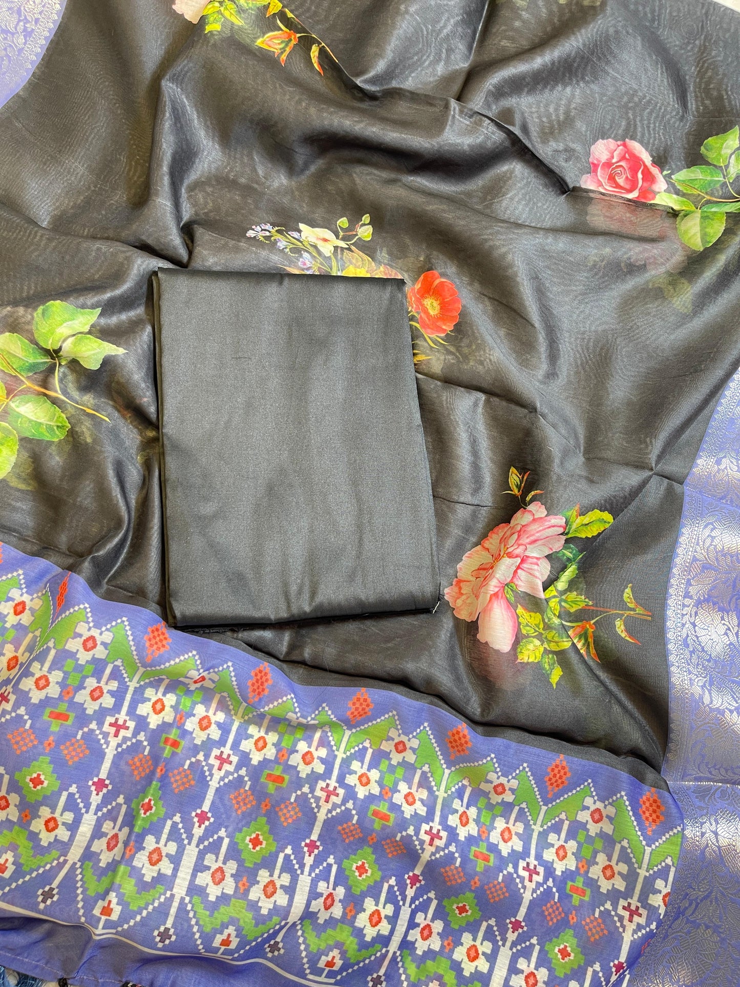 Black Plain Mercerised Silk Banarasi Suit Set with Contrast Blue Digital Print Dupatta 650SKL_MS1