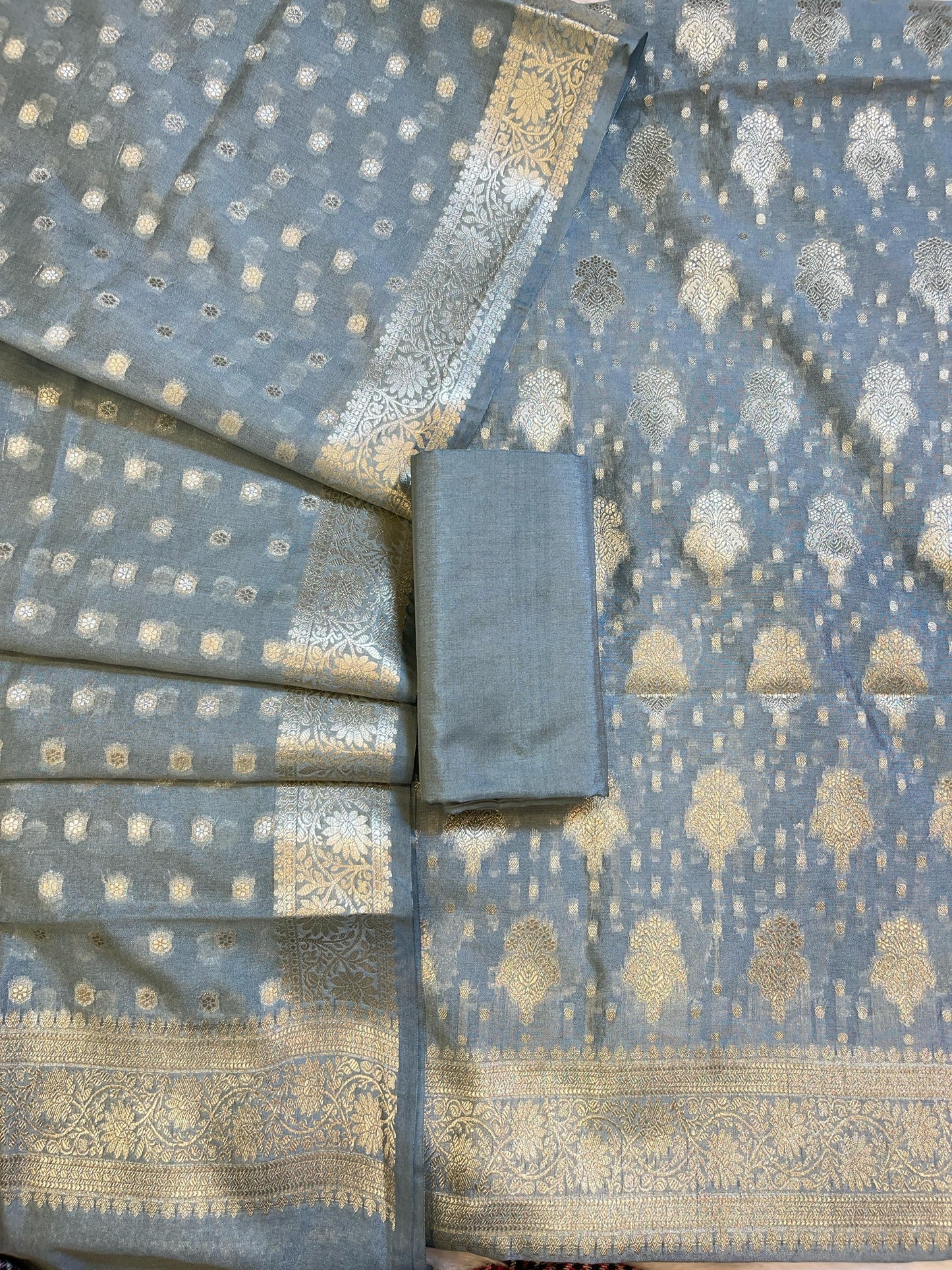 Grey Georgette Silver Zari Banarasi 3 pcs Suit Set 1200SKL_GE4