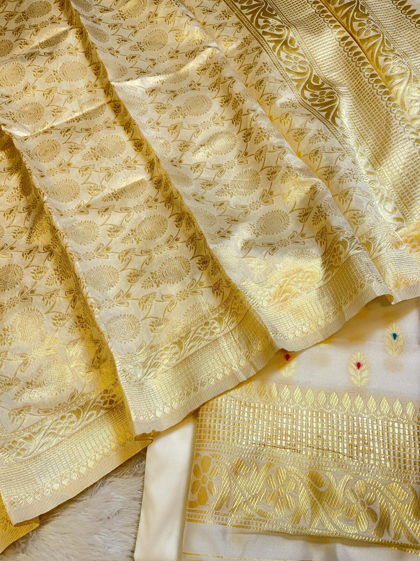 Off white Butter Silk Zari Mina Booti Banarasi 3 pcs Suit Set 600SKL_BS17