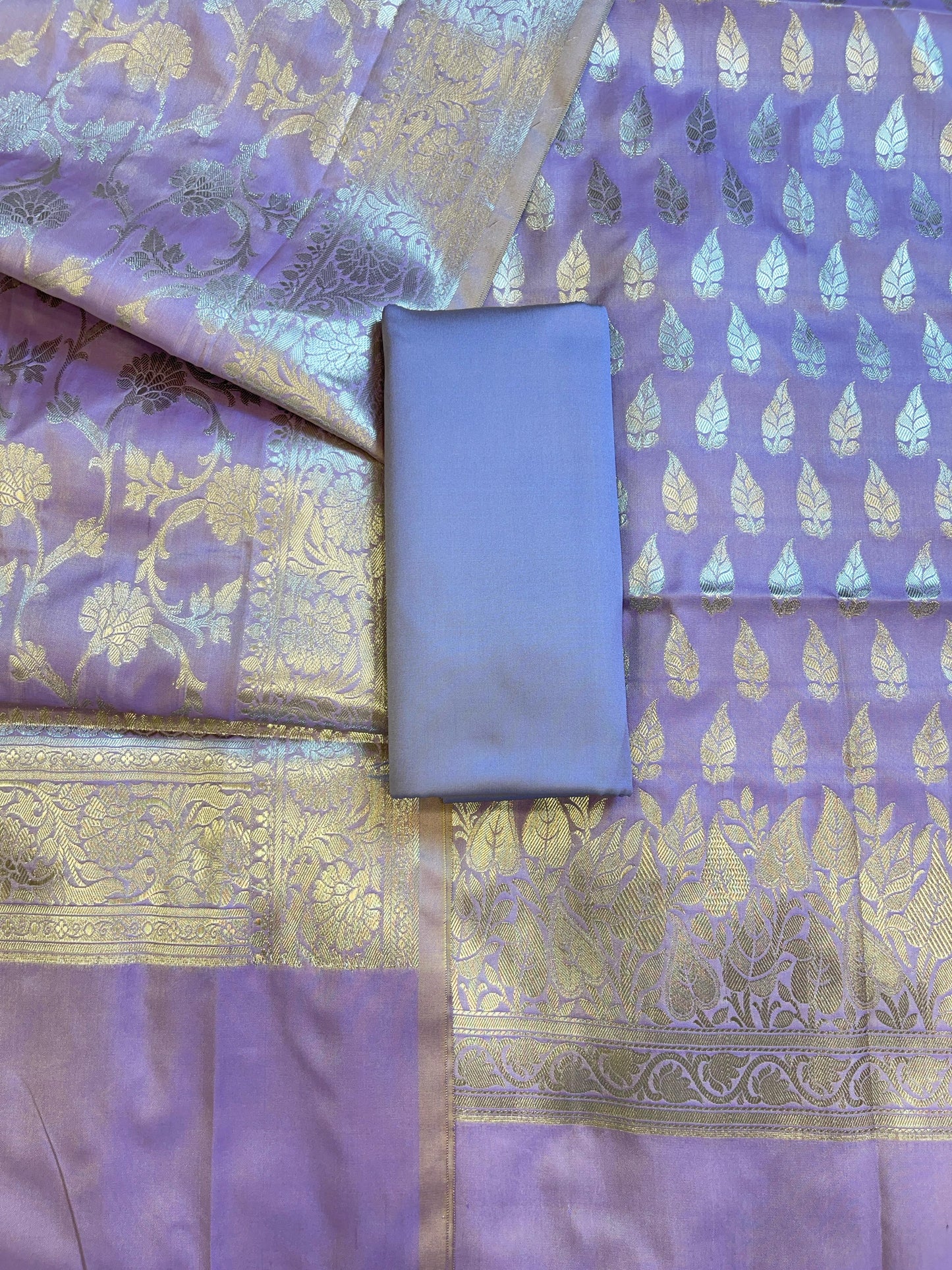 Purple Semi Silk Floral Zari Booti Banarasi 3 pcs Suit Set 900AJ_SK13
