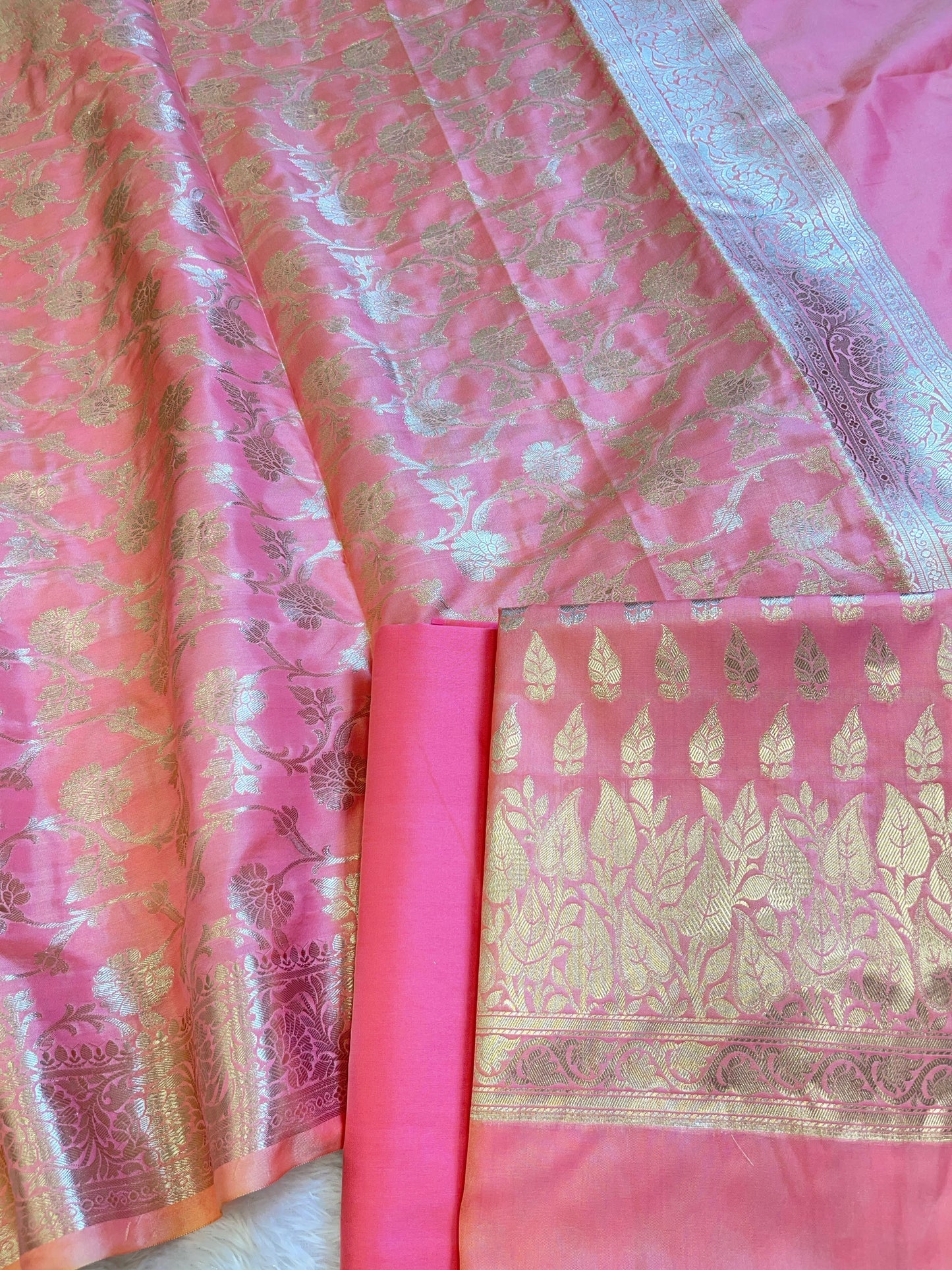 Pink Semi Silk Floral Zari Booti Banarasi 3 pcs Suit Set 900AJ_SK18