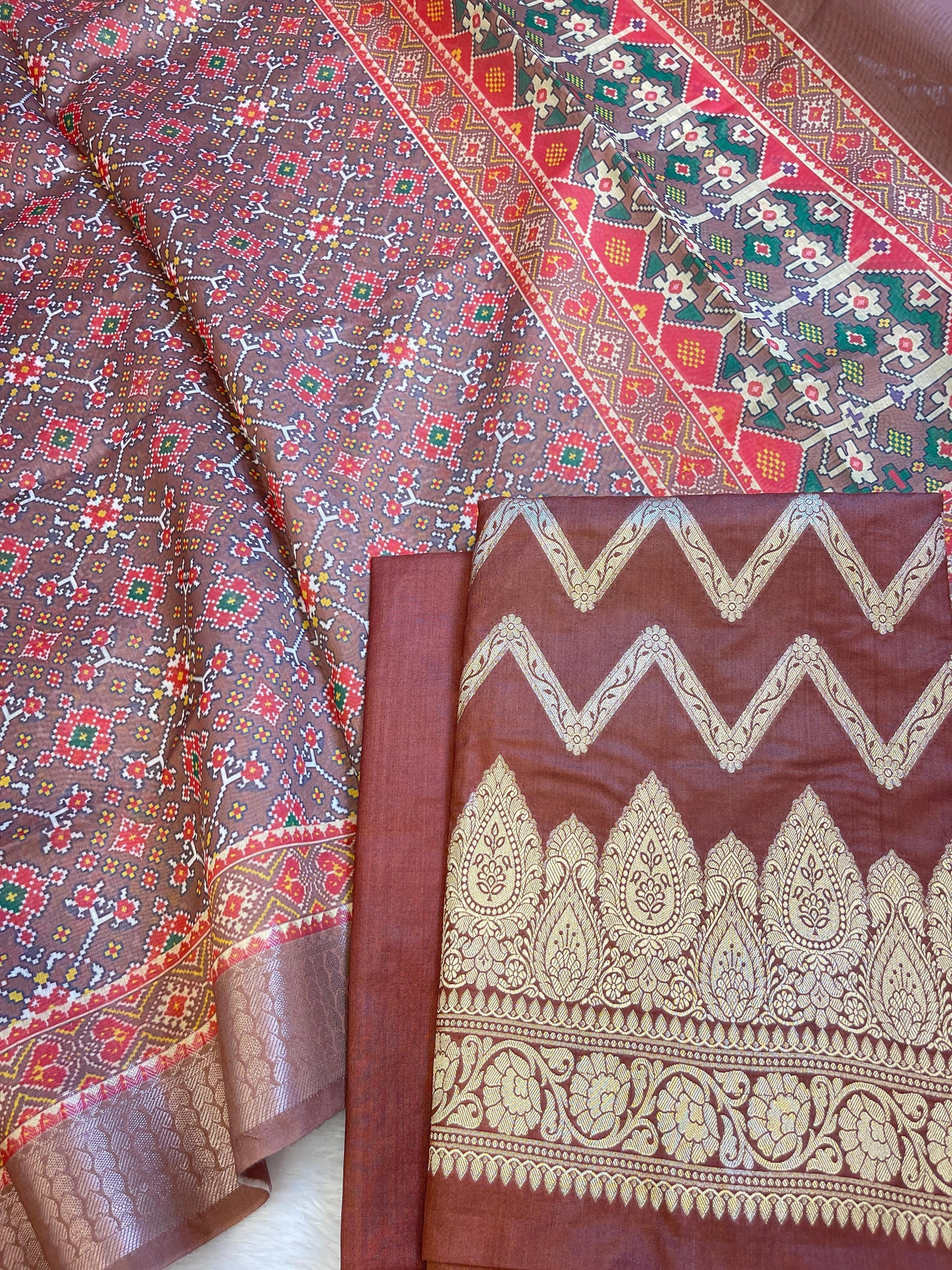 Brown Katan Silk Zari Zig-Zag with Cotton Print Dupatta Banarasi 3 pcs Suit Set 1500AJ_KCP13