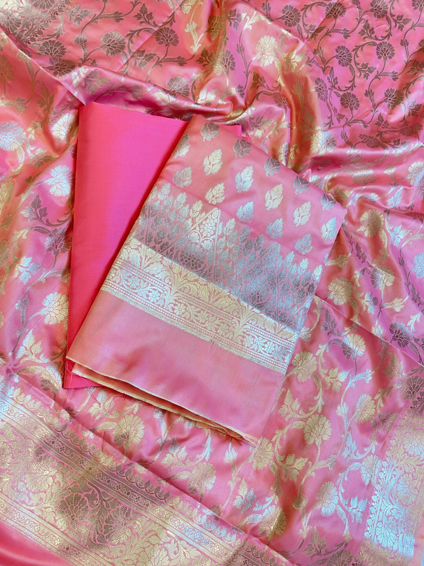 Pink Semi Silk Floral Zari Booti Banarasi 3 pcs Suit Set 900AJ_SK31