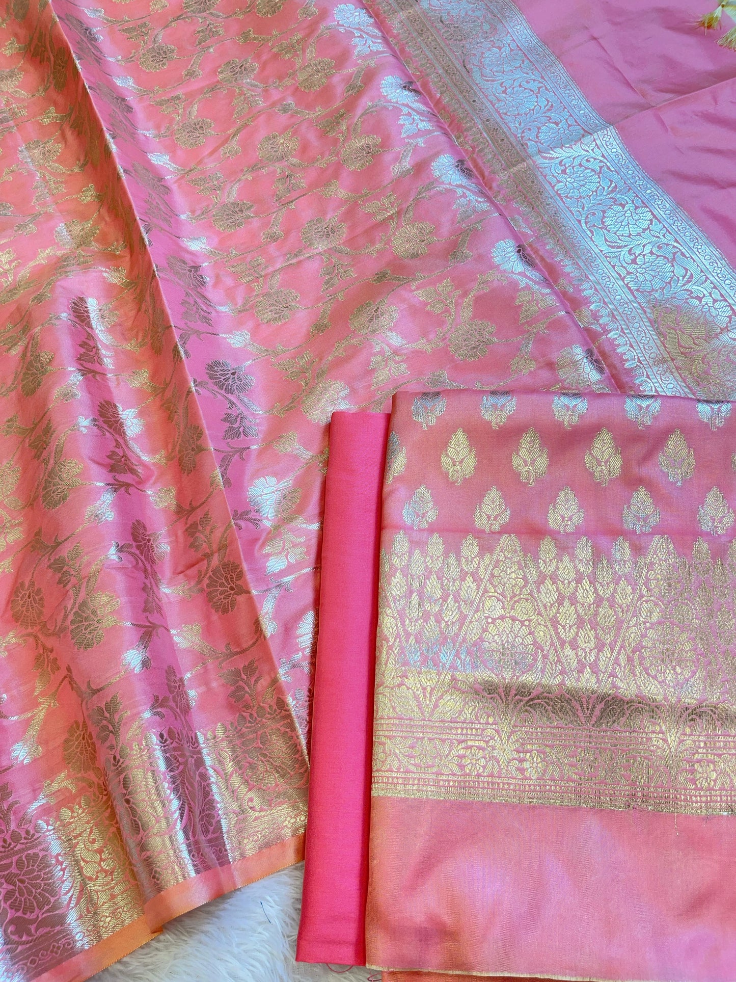 Pink Semi Silk Floral Zari Booti Banarasi 3 pcs Suit Set 900AJ_SK31