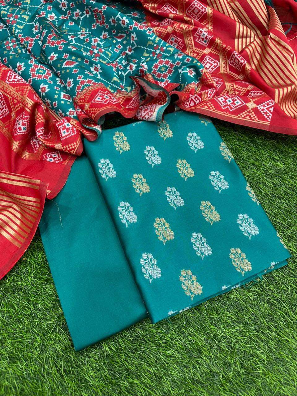 Seagreen Katan Silk Silver Gold Zari With Patola Weave Dupatta Suit Set 700SKL_KS47