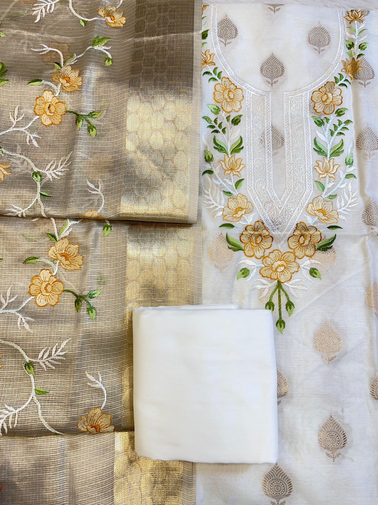 Off white Cotton Silk Dyable Embroidery Necklace with Tissue Silk Embroidered Dupatta Banarasi 3 pcs Suit Set IM_NC2