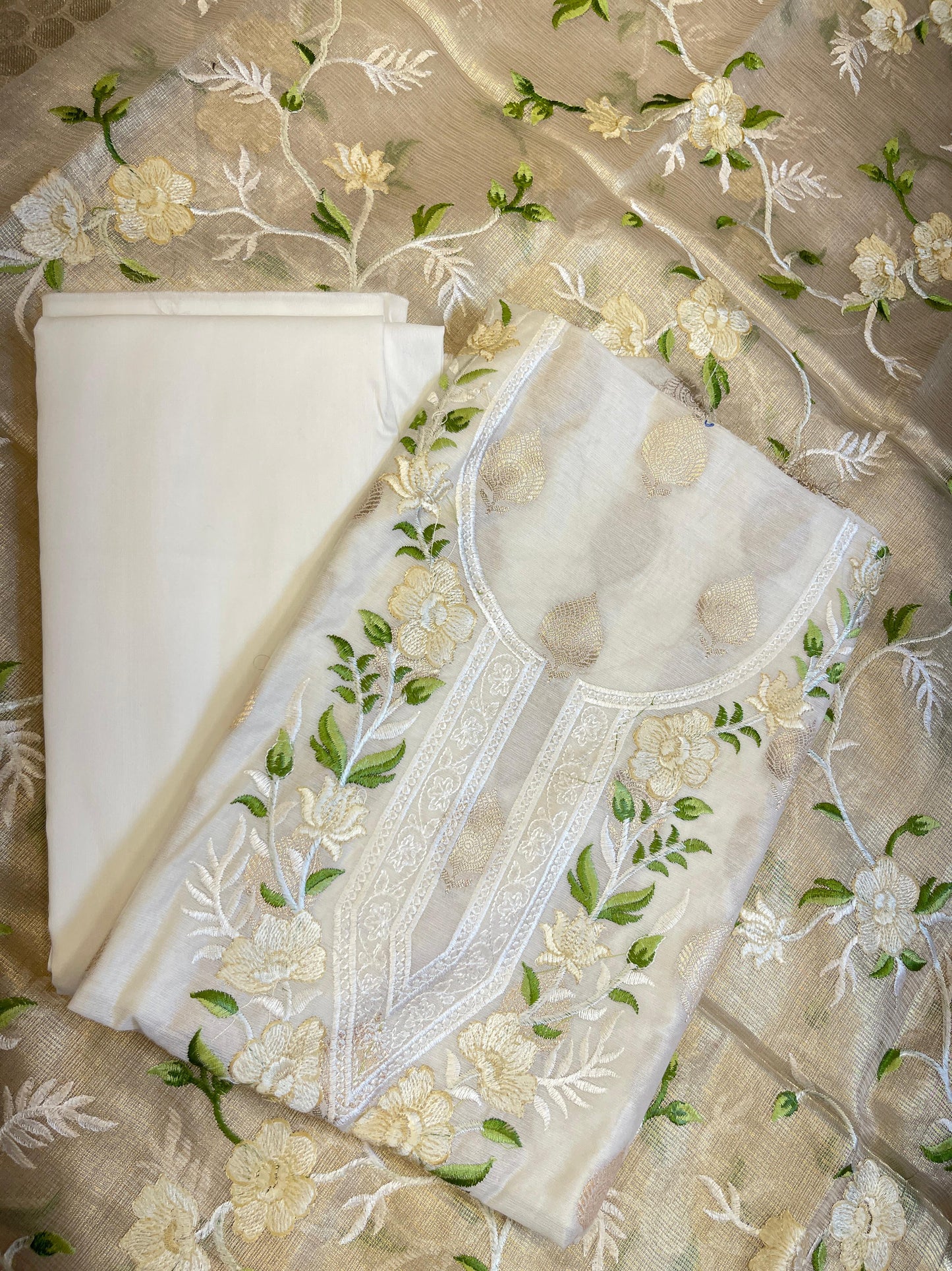 Off white Cotton Silk Dyable Embroidery Necklace with Tissue Silk Embroidered Dupatta Banarasi 3 pcs Suit Set IM_NC6