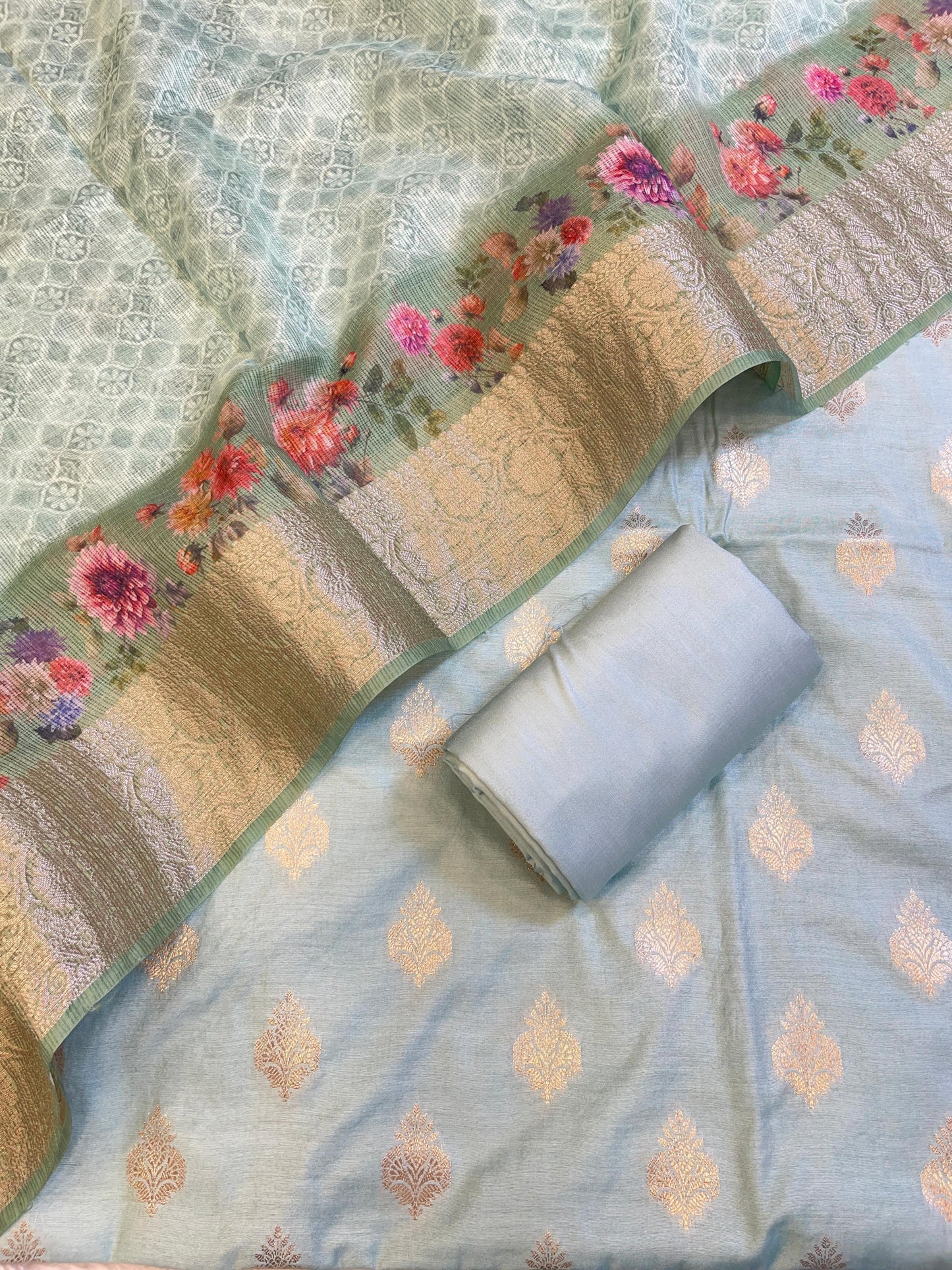 Green Cotton Silk Dyable Floral Zari Booti with Digital Print Kota Check Dupatta Banarasi 3 pcs Suit Set 11IM_DCS7