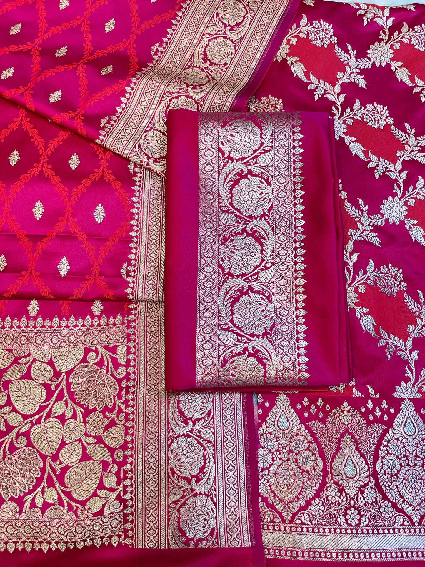 Pure Handloom Magenta Mashru Silk Floral Rangkaat Floral Zari Jaal Banarasi 3 pcs Suit Set 26AJ_MSR1