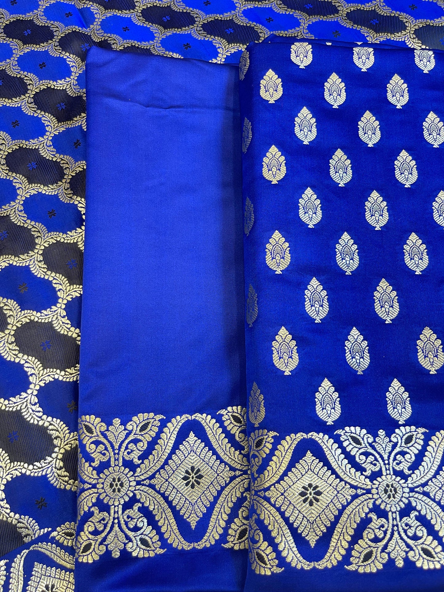 Pure Handloom Blue Mashru Silk Floral Zari Booti with Rangkaat Dupatta Banarasi 3 pcs Suit Set 26AJ_MSR9