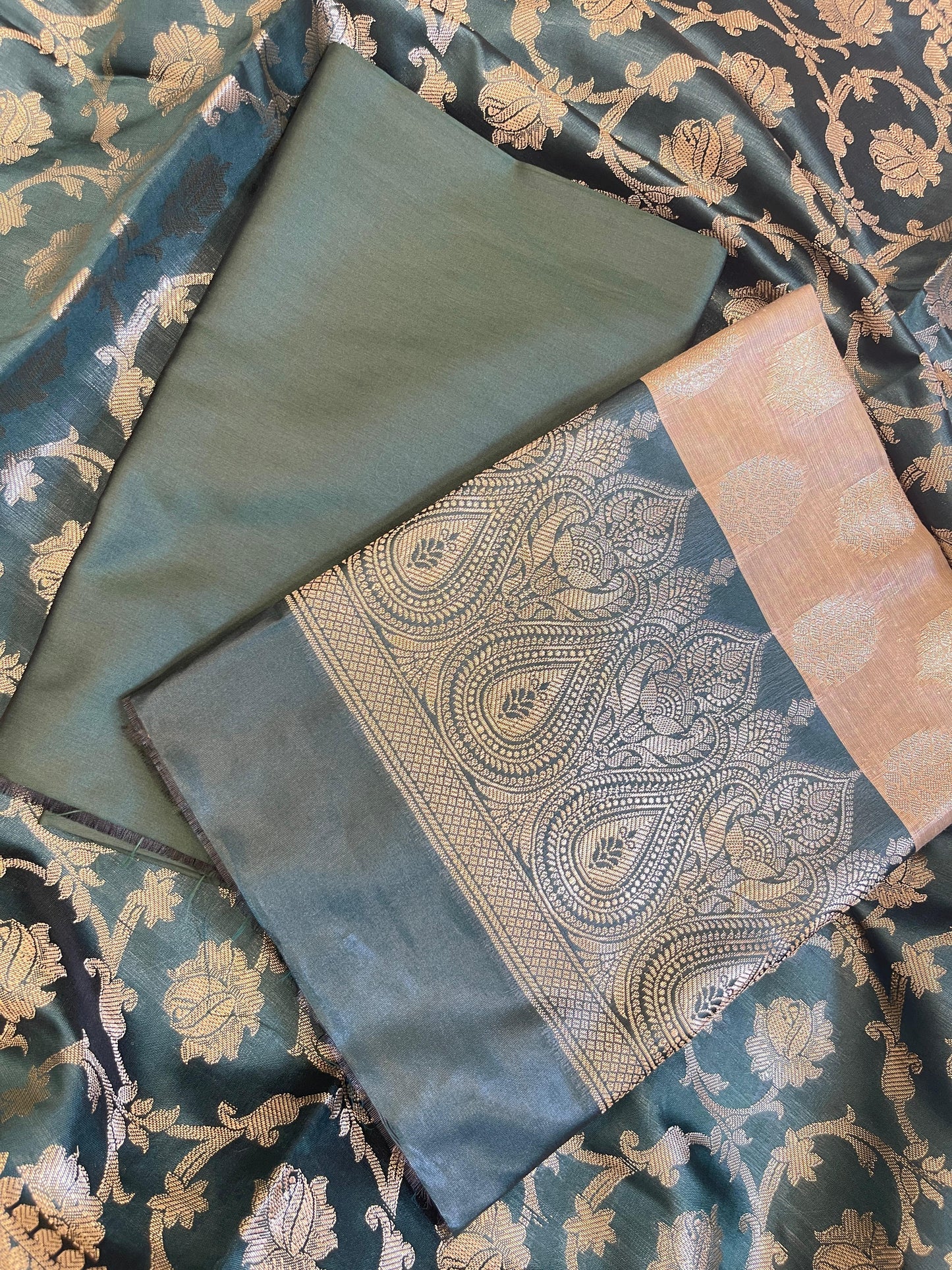Beige Art Silk Floral Zari Booti Contrast Banarasi Suit with Dark Green Dupatta 625AJ_TPT39
