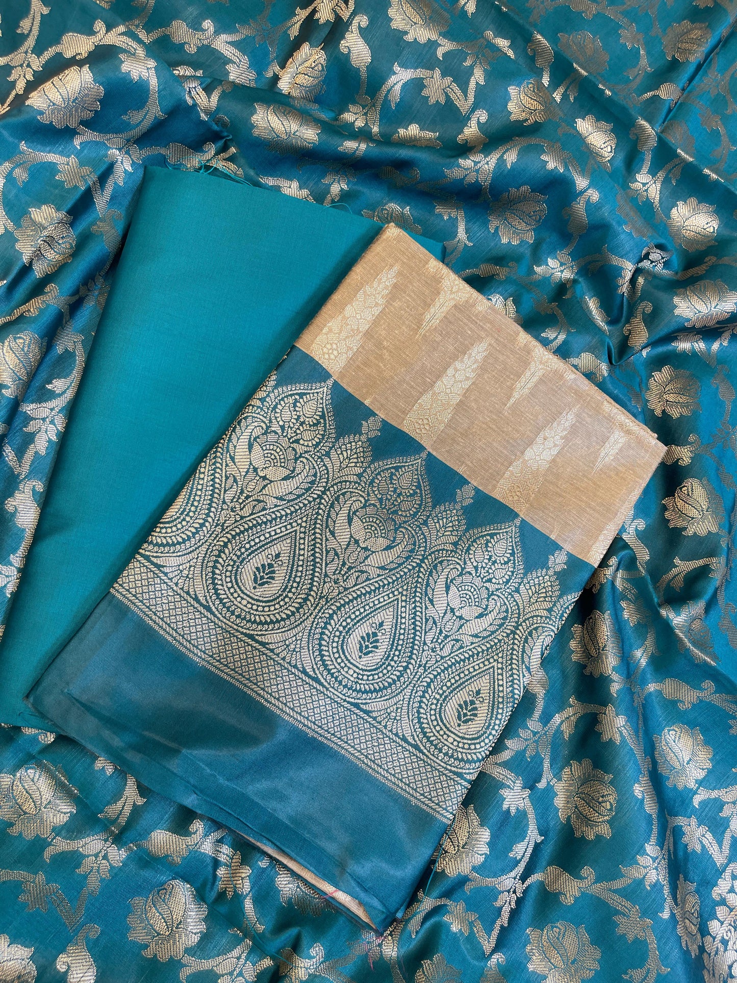 Beige Art Silk Floral Zari Booti Contrast Banarasi Suit with Seagreen Dupatta 625AJ_TPT48