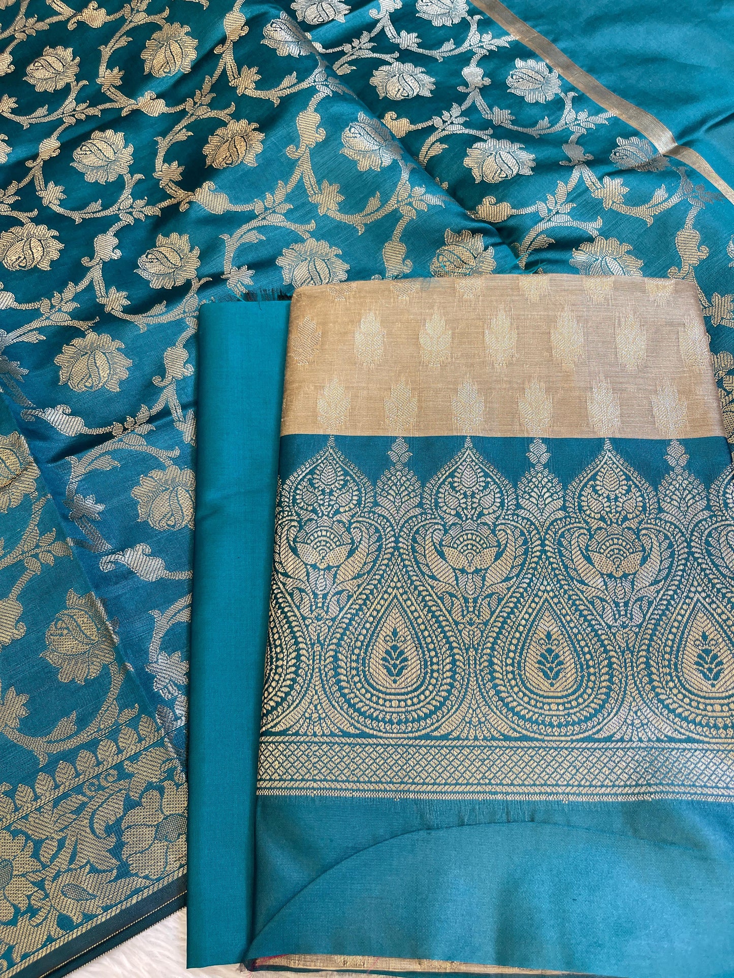 Beige Art Silk Floral Zari Booti Contrast Banarasi Suit with Seagreen Dupatta 625AJ_TPT55