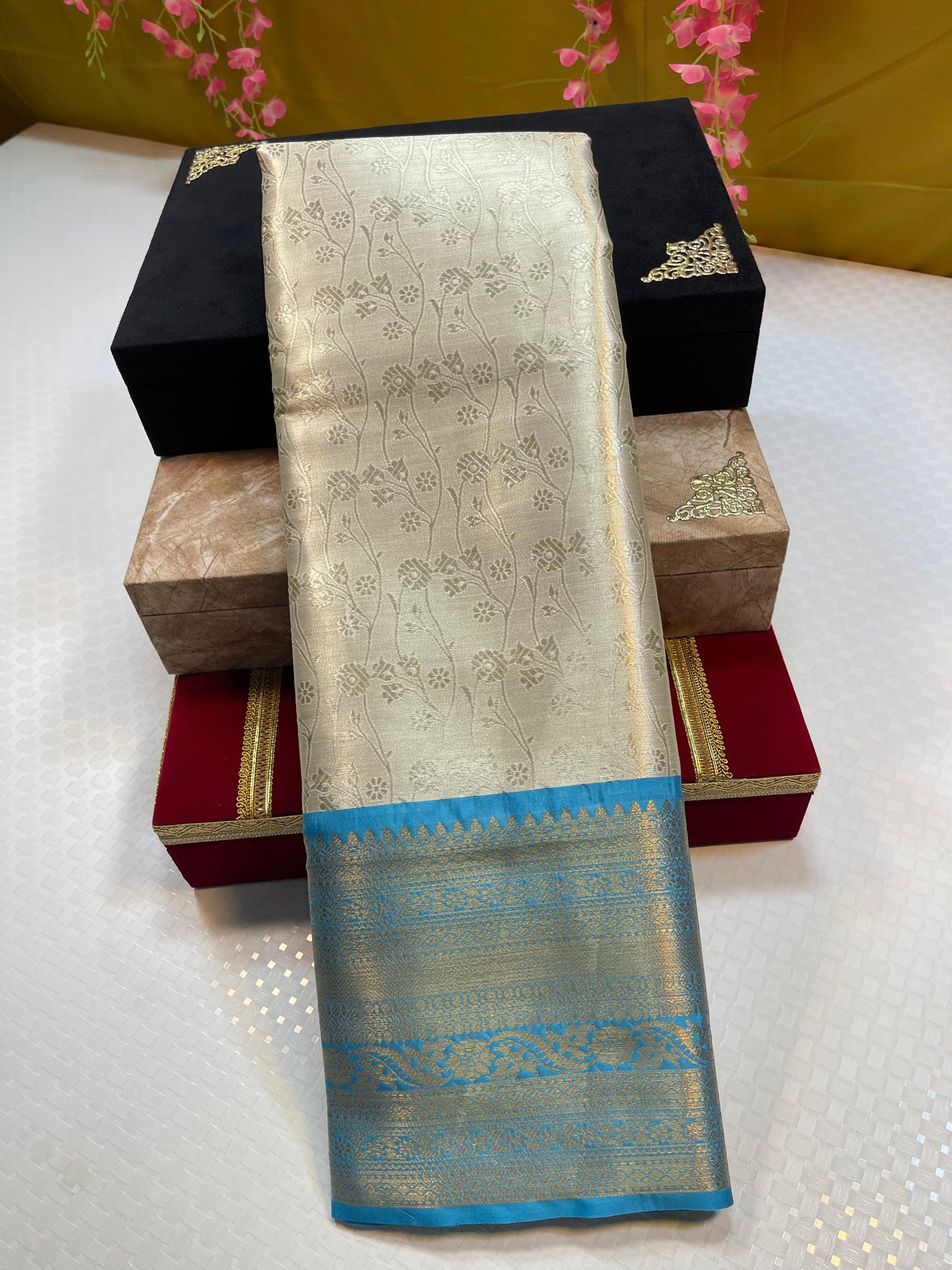 Beige Kanjeevaram Soft Silk Floral Jaal Contrast Blue Border Banarasi Saree MS_KS2