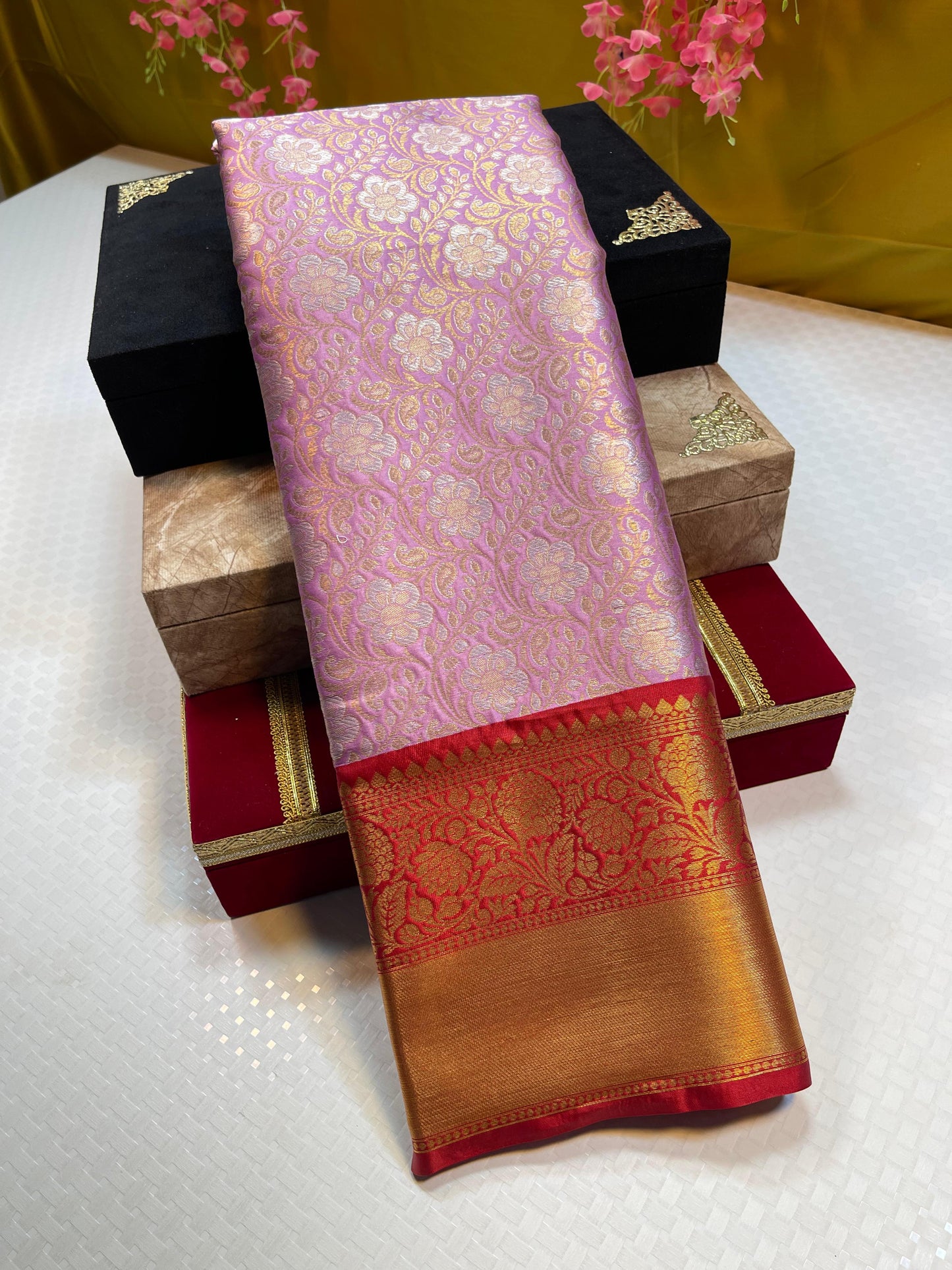 Lavender Semi Pure Kanjeevaram Silk Contrast Red Border Banarasi Saree MS_KS6